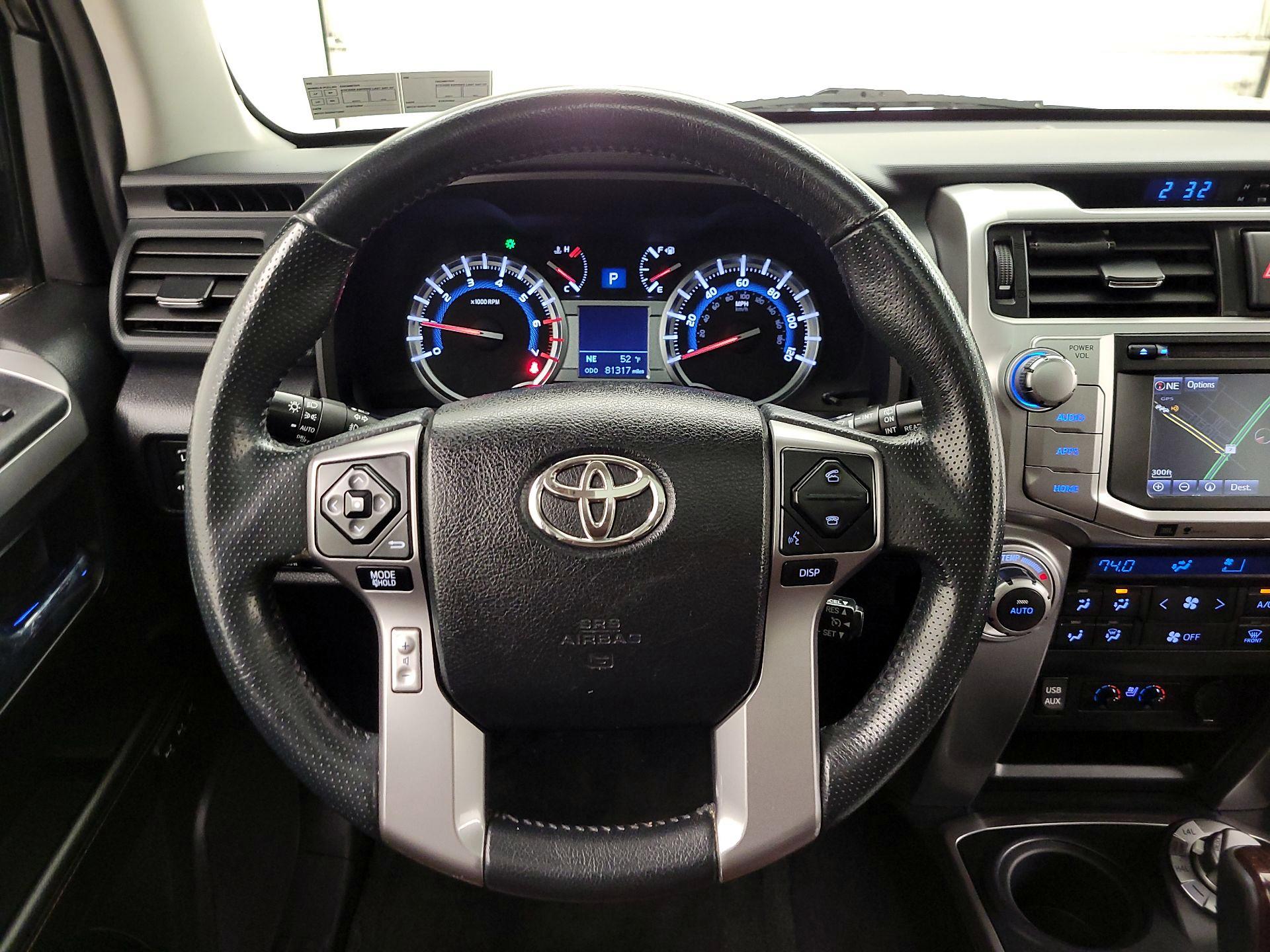 Thumbnail: 2016 Toyota 4Runner - 10