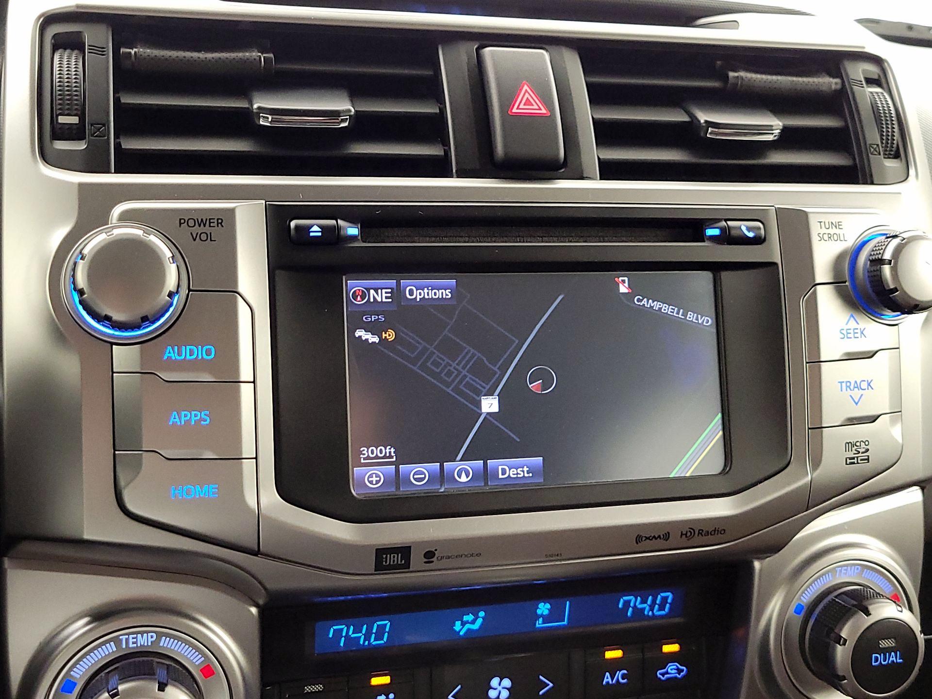 Thumbnail: 2016 Toyota 4Runner - 14