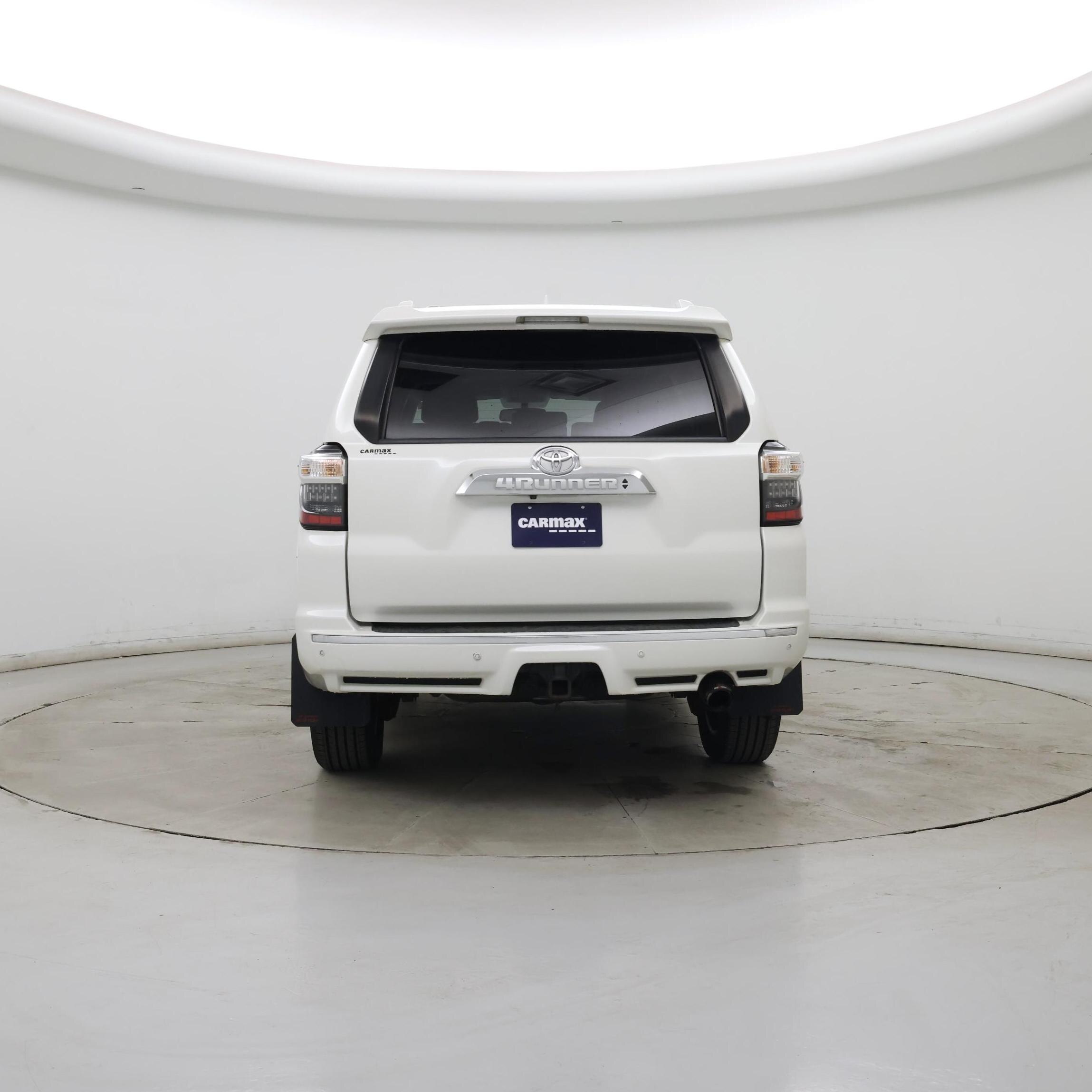 Thumbnail: 2016 Toyota 4Runner - 6
