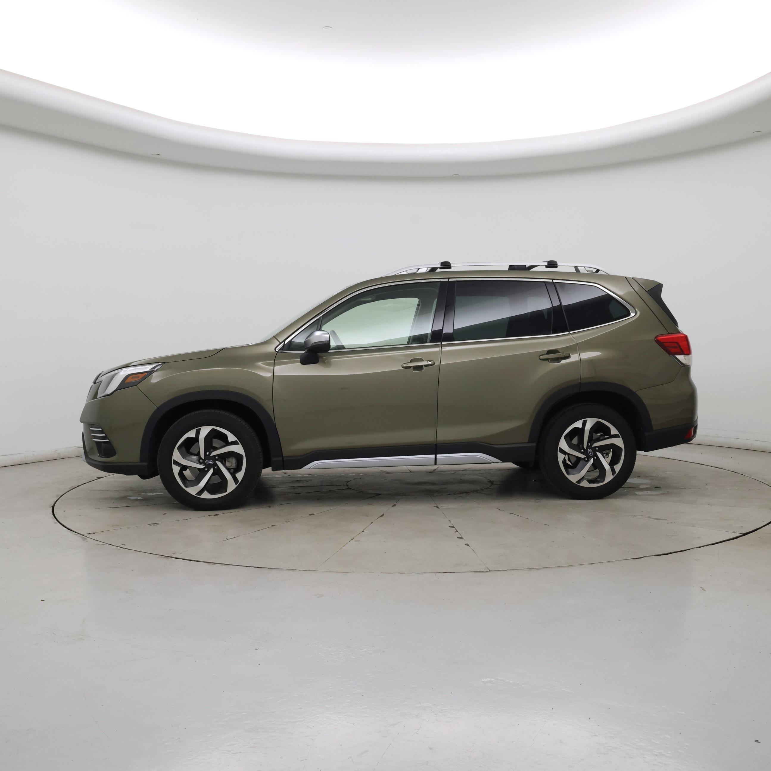 Thumbnail: 2023 Subaru Forester - 3