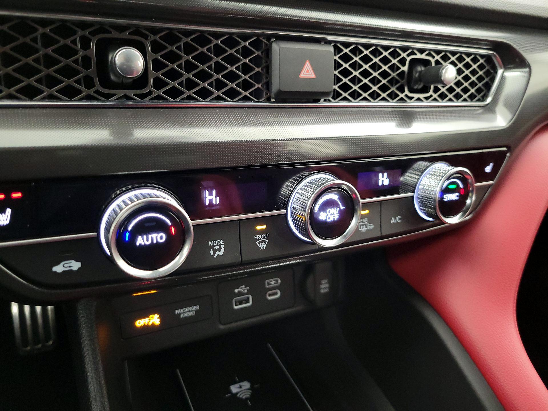 Thumbnail: 2025 Acura Integra - 15