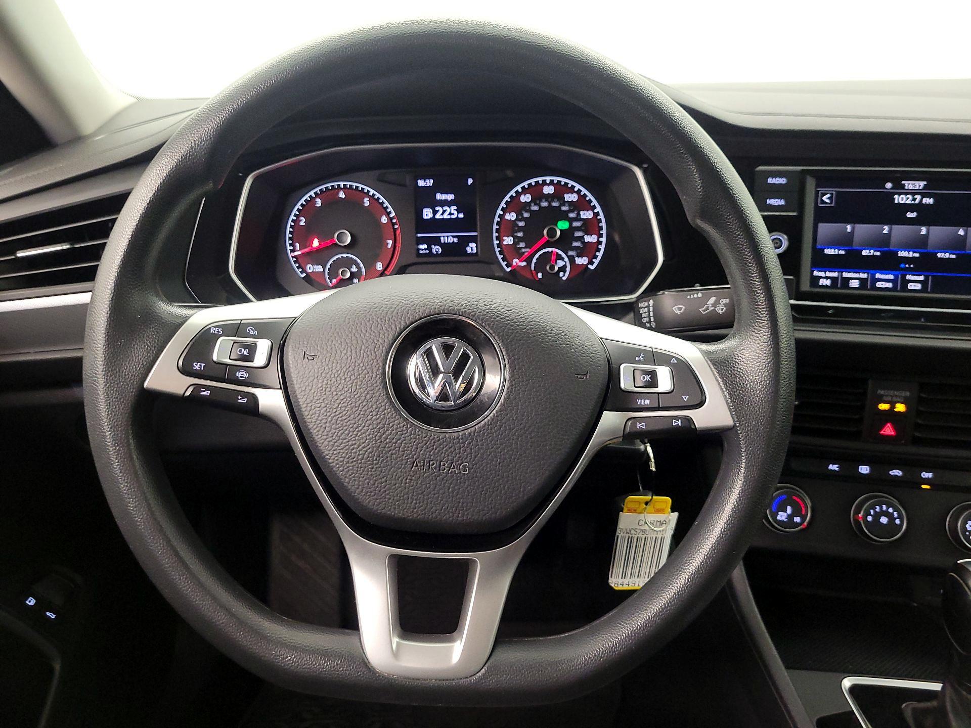 Thumbnail: 2021 Volkswagen Jetta - 10