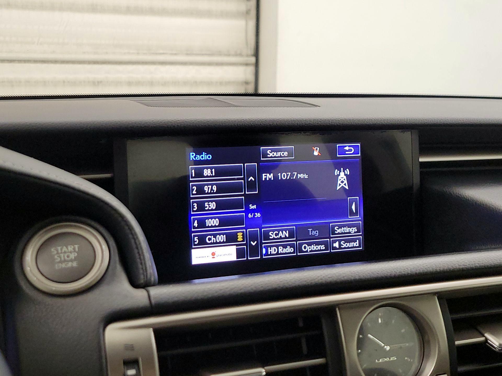 Thumbnail: 2015 Lexus IS - 16