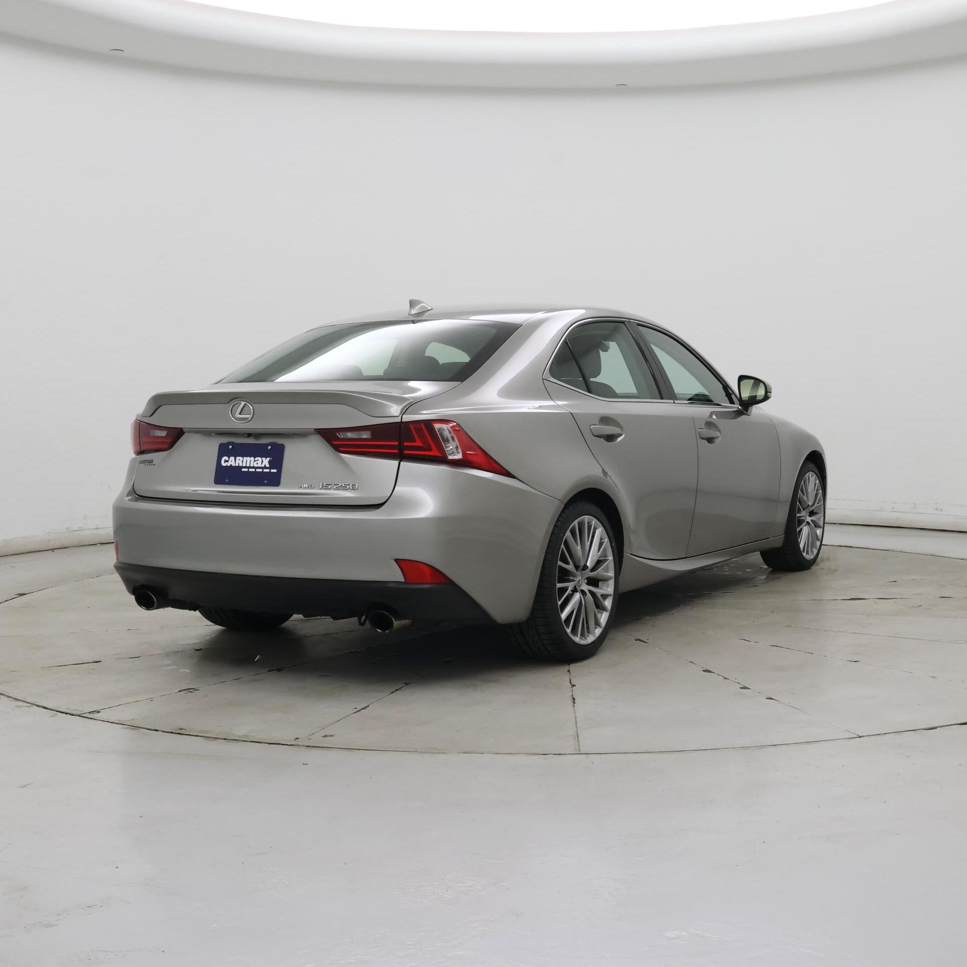 Thumbnail: 2015 Lexus IS - 8