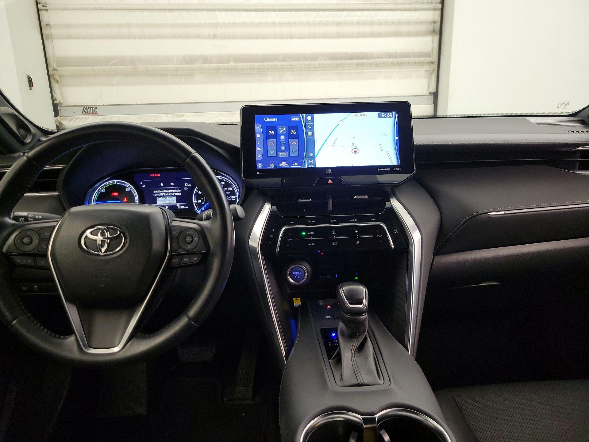 Thumbnail: 2021 Toyota Venza - 9