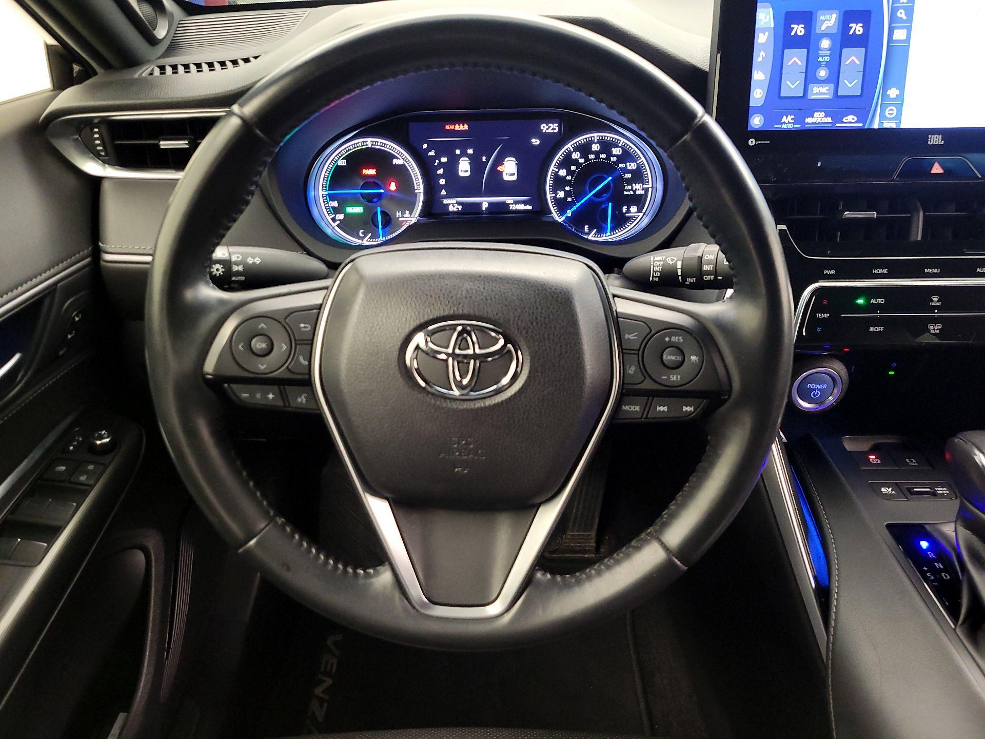 Thumbnail: 2021 Toyota Venza - 10