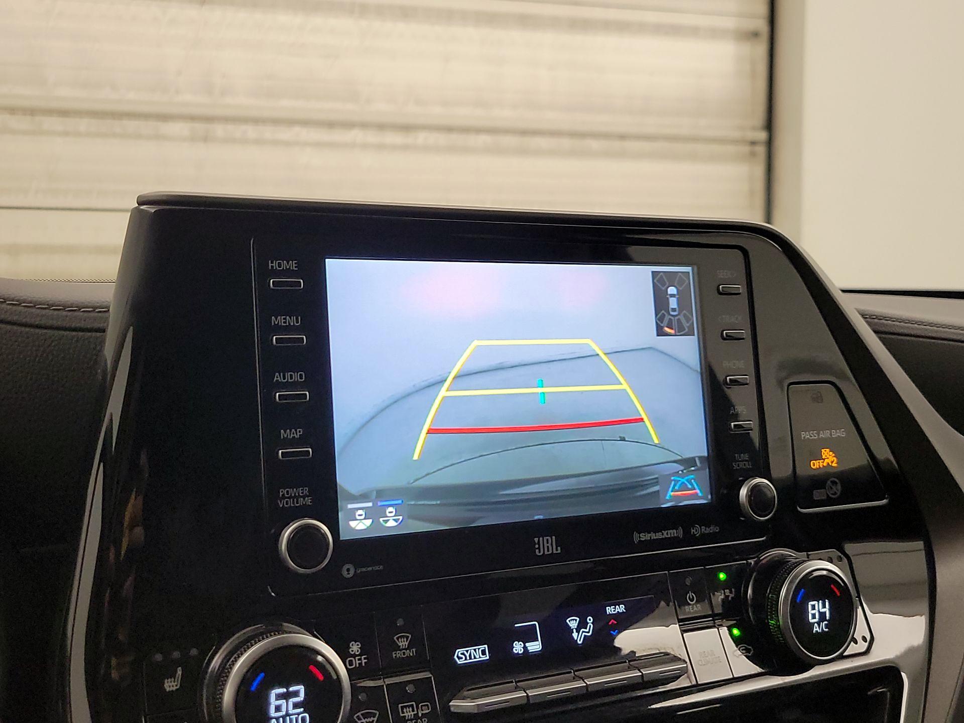 Thumbnail: 2021 Toyota Highlander - 15