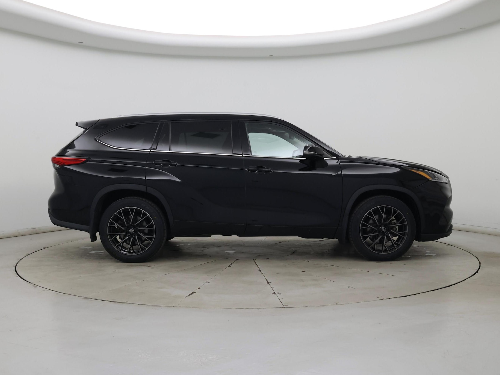 2021 Toyota Highlander Limited - Photo 8
