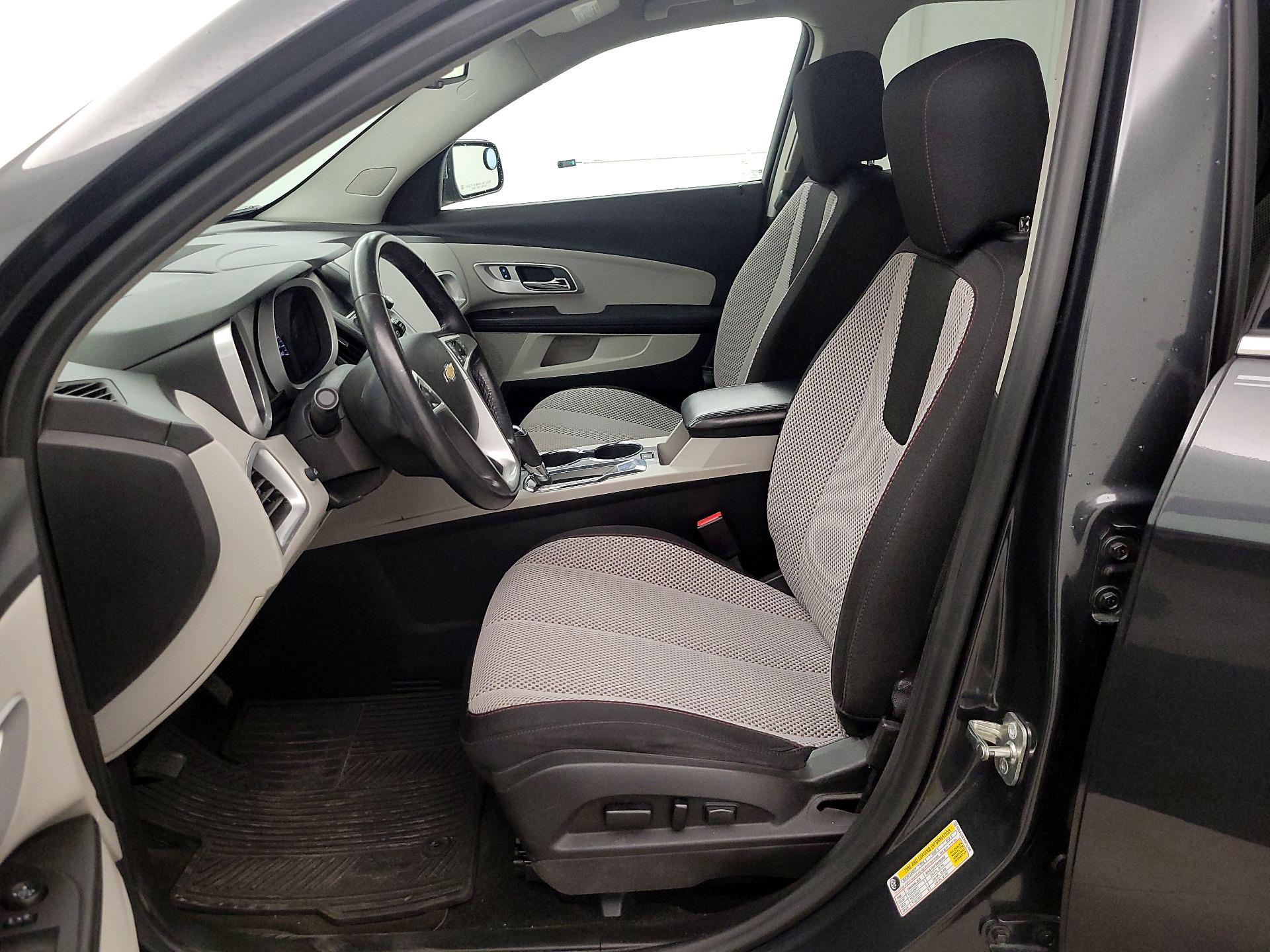 Thumbnail: 2017 Chevrolet Equinox - 11