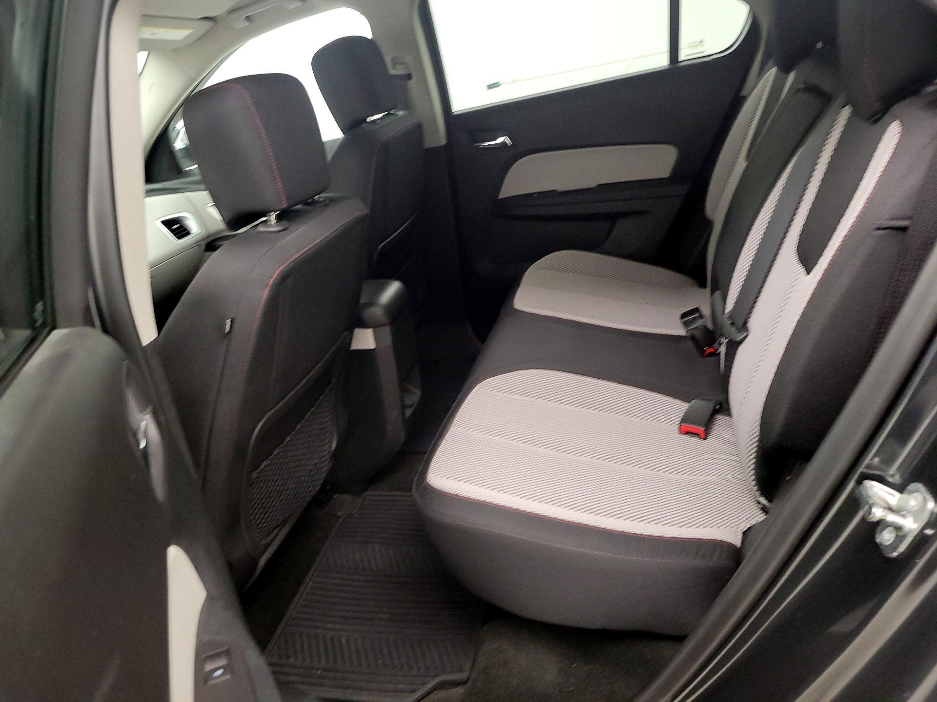 Thumbnail: 2017 Chevrolet Equinox - 18