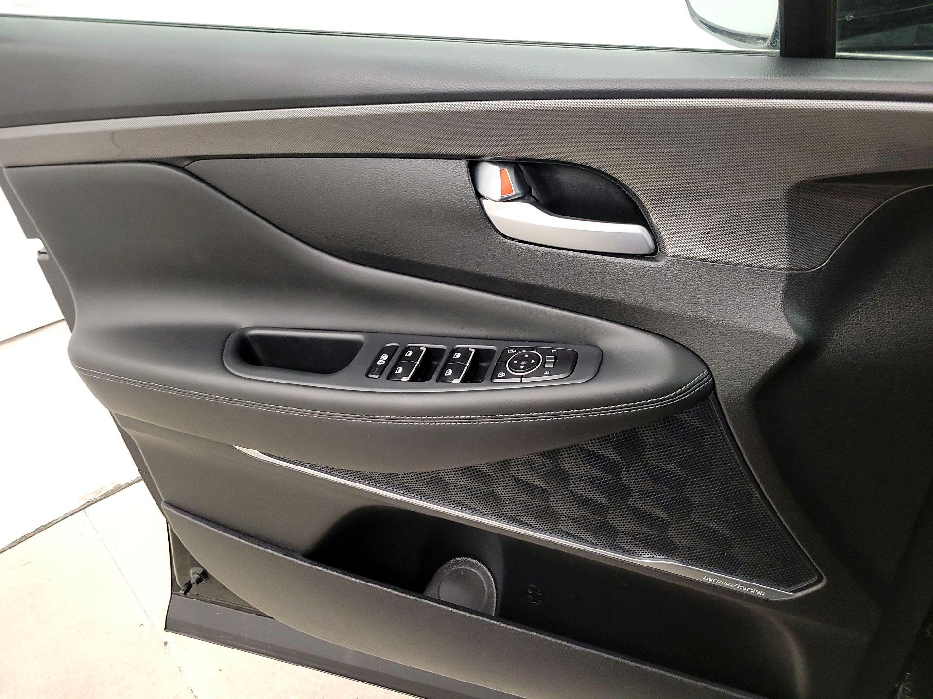 Thumbnail: 2022 Hyundai Santa Fe - 12