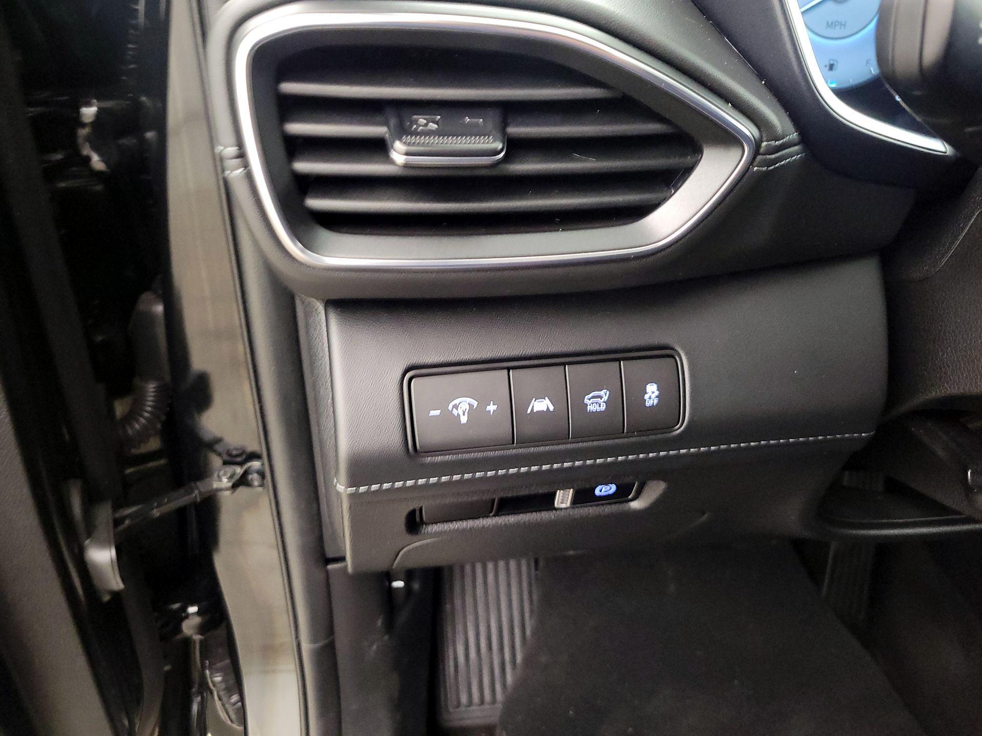 Thumbnail: 2022 Hyundai Santa Fe - 13