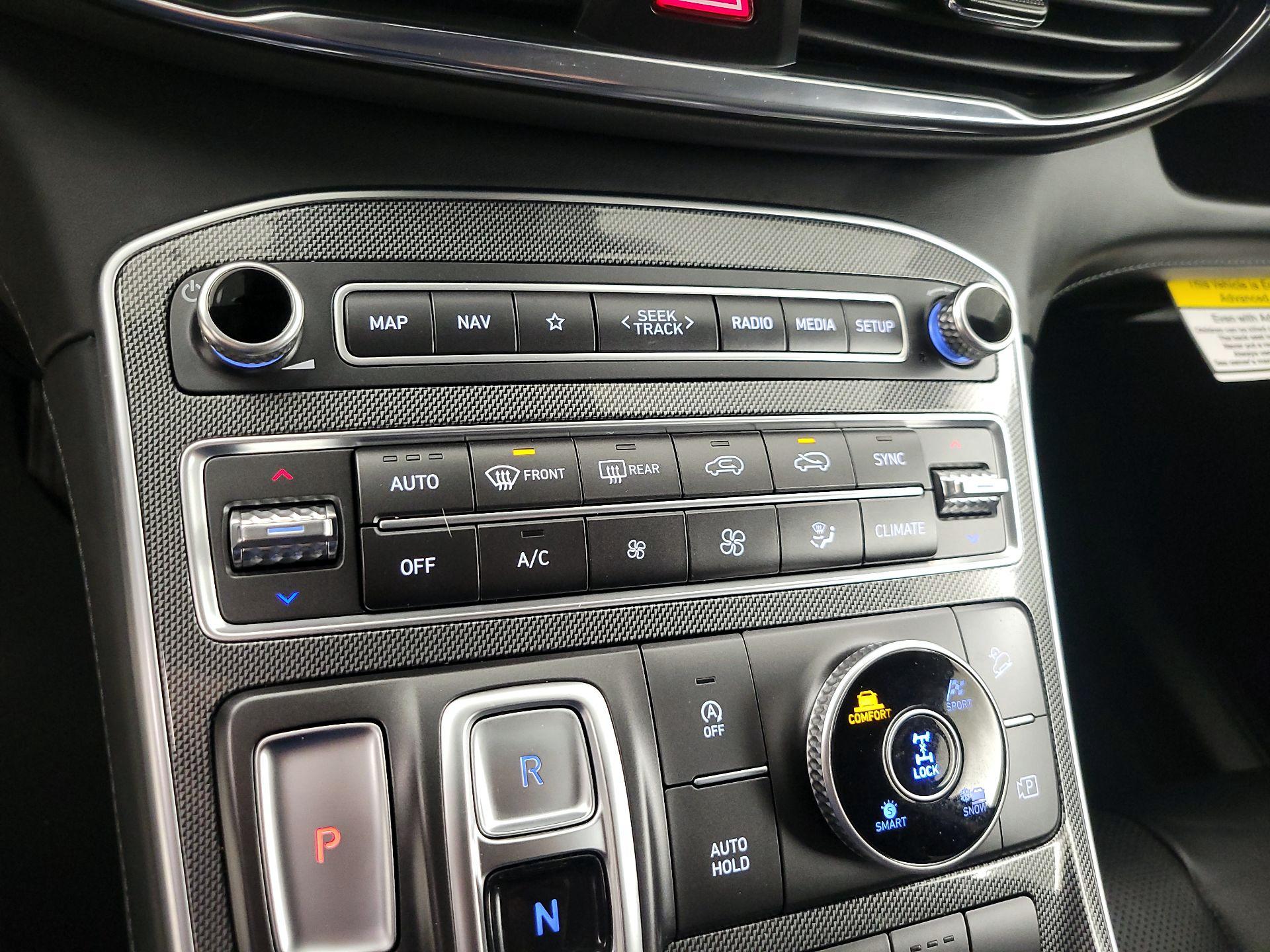 Thumbnail: 2022 Hyundai Santa Fe - 17