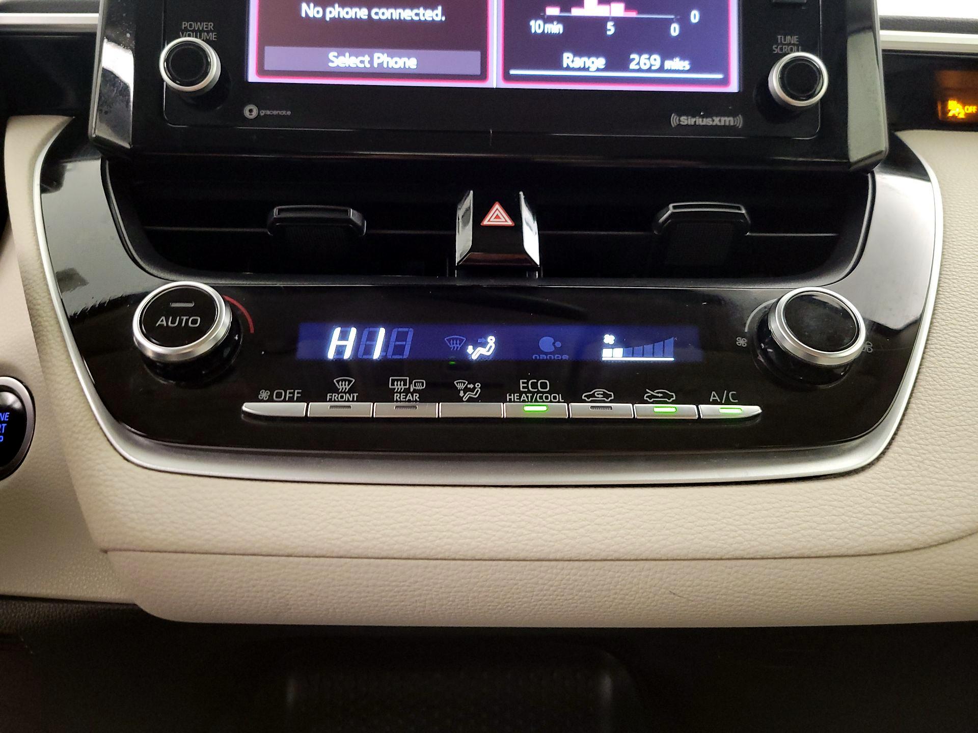 Thumbnail: 2022 Toyota Corolla - 16