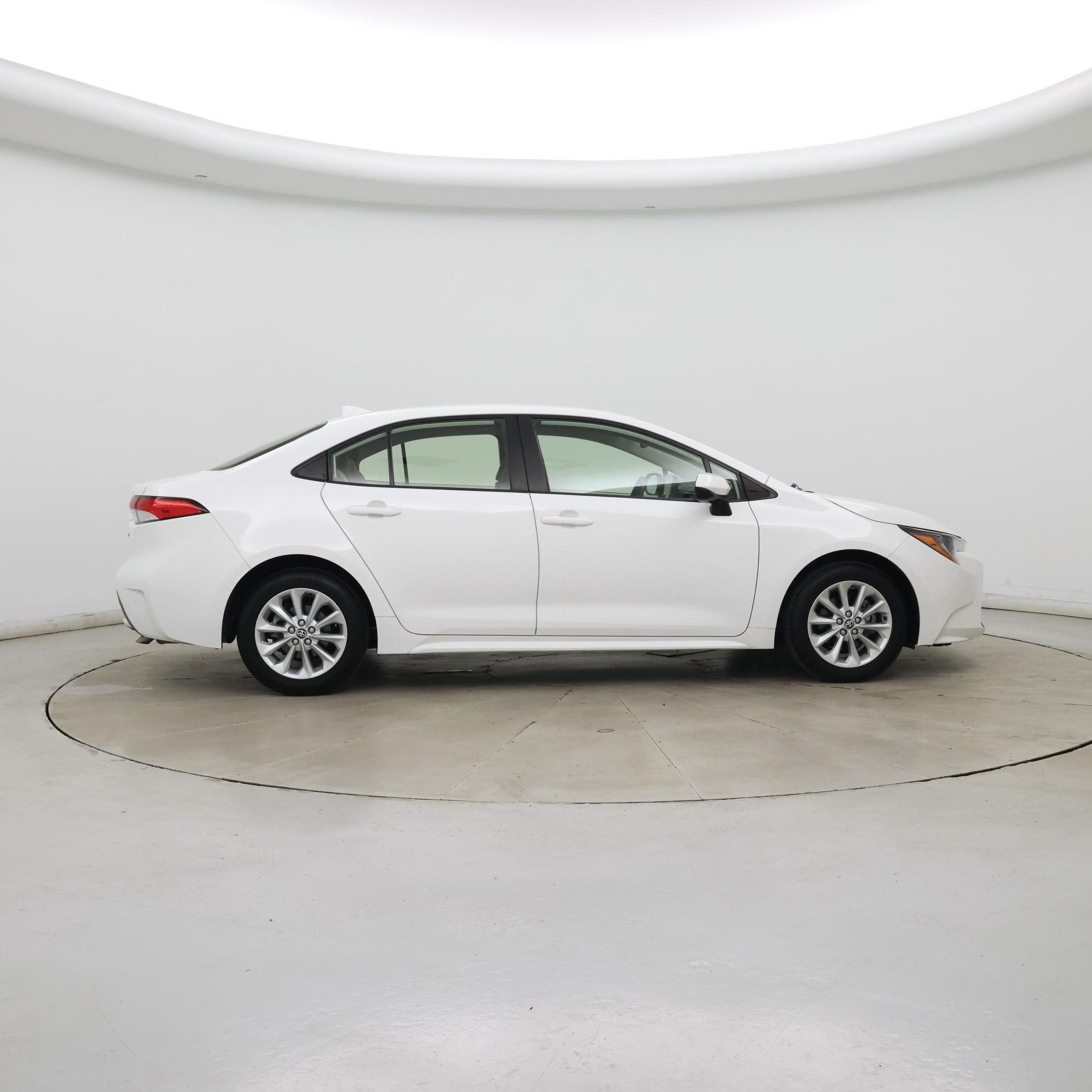 Thumbnail: 2022 Toyota Corolla - 7