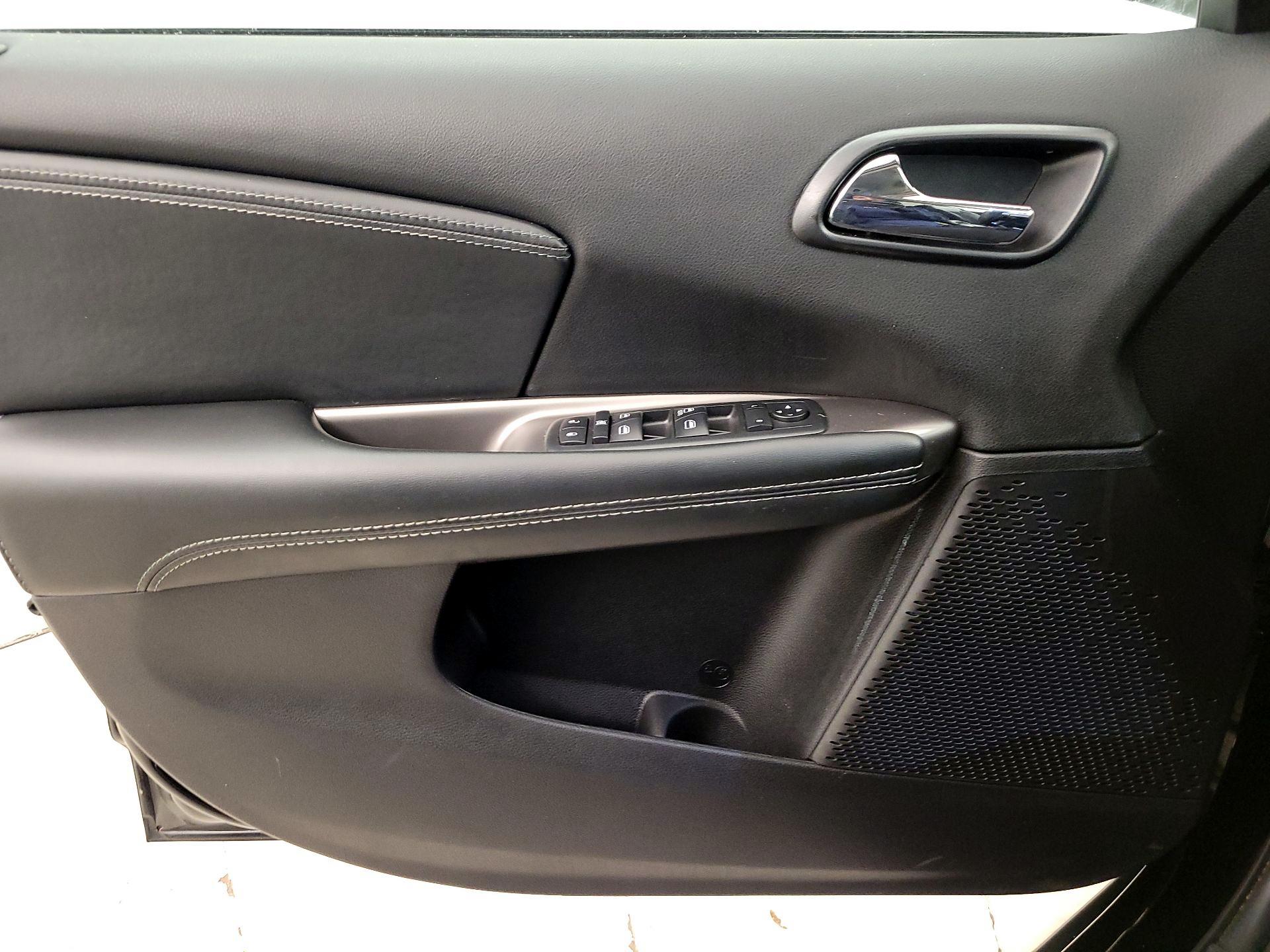 Thumbnail: 2018 Dodge Journey - 12