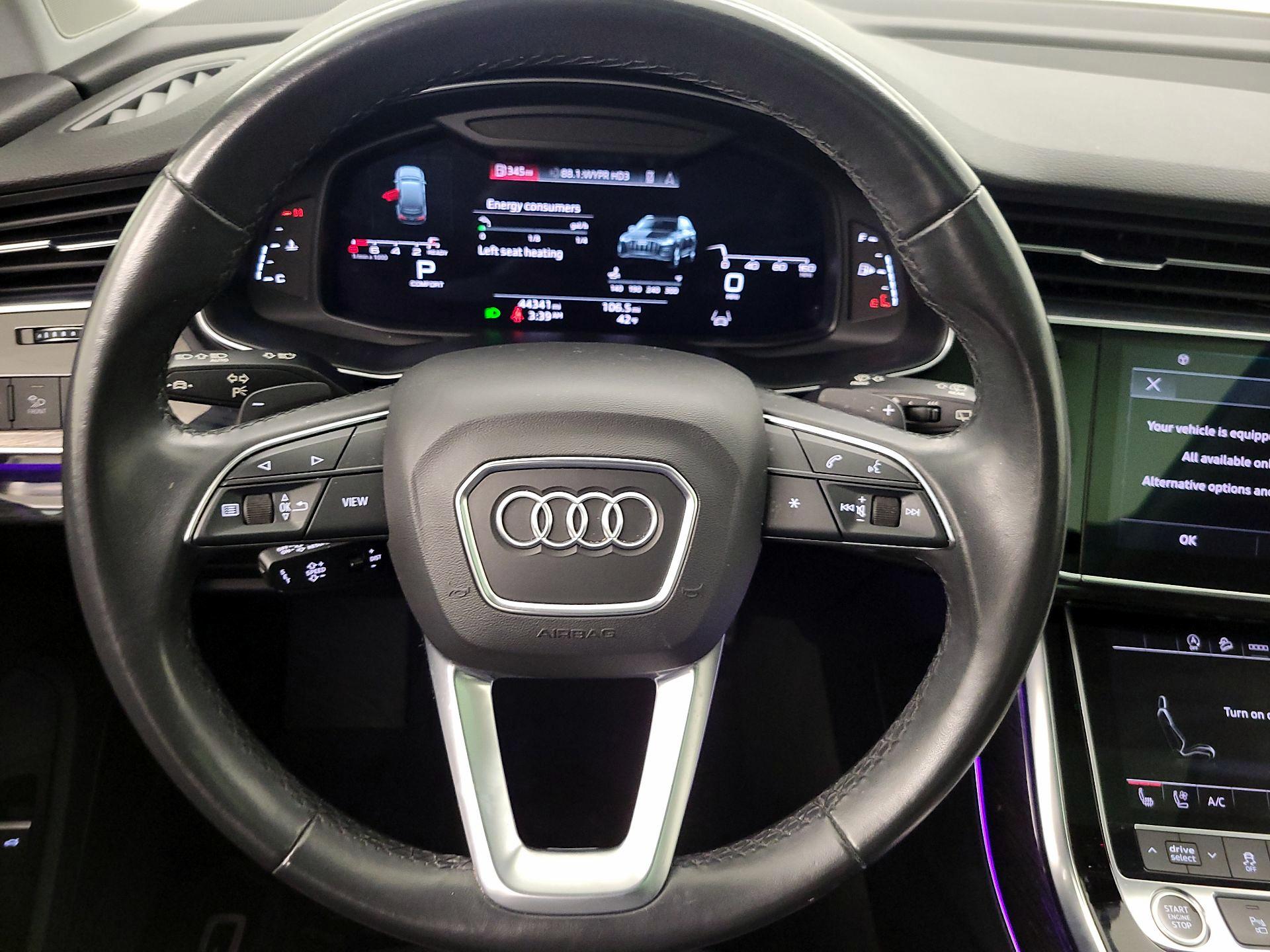 Thumbnail: 2022 Audi Q7 - 10