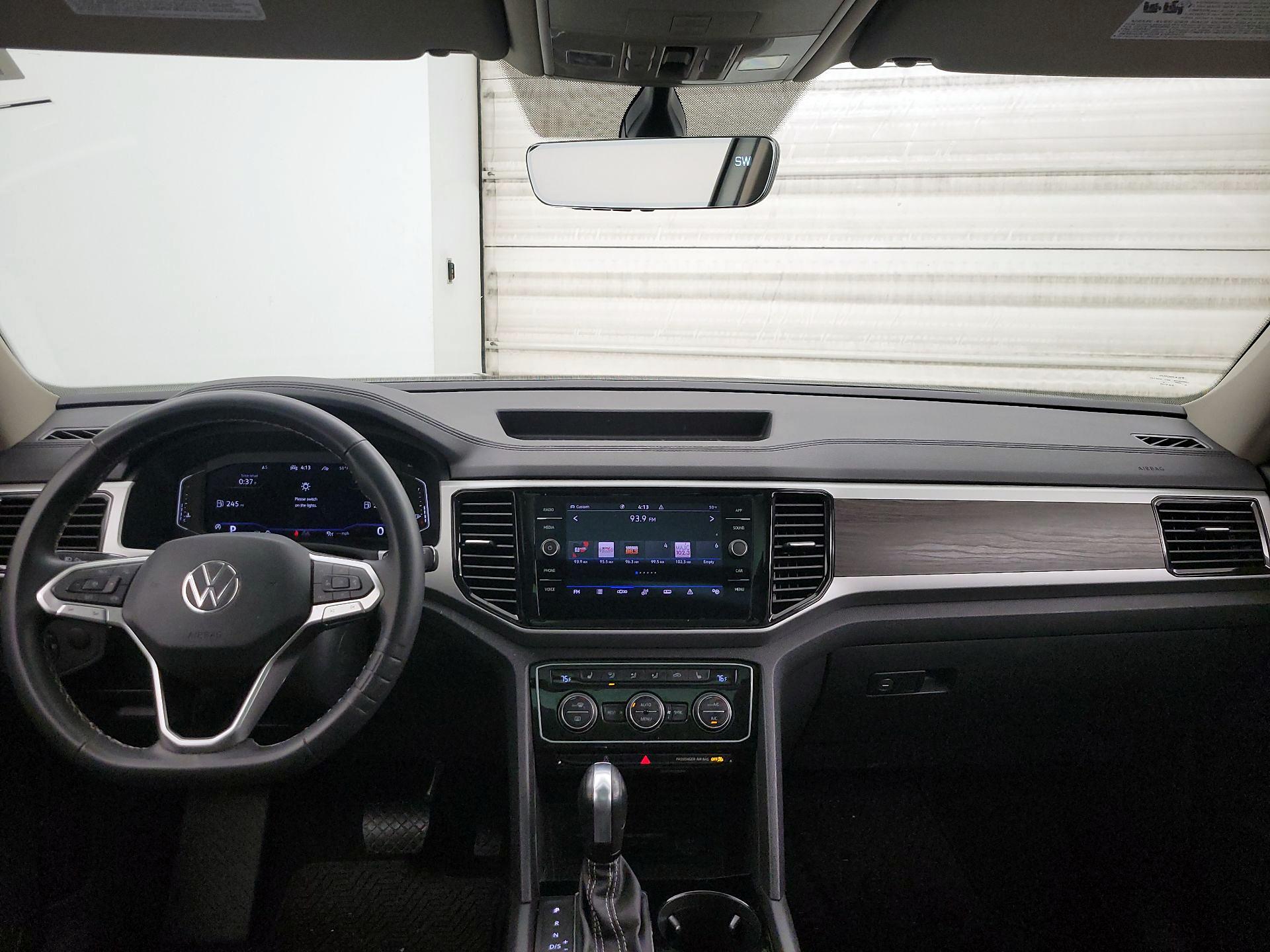 Thumbnail: 2022 Volkswagen Atlas - 9