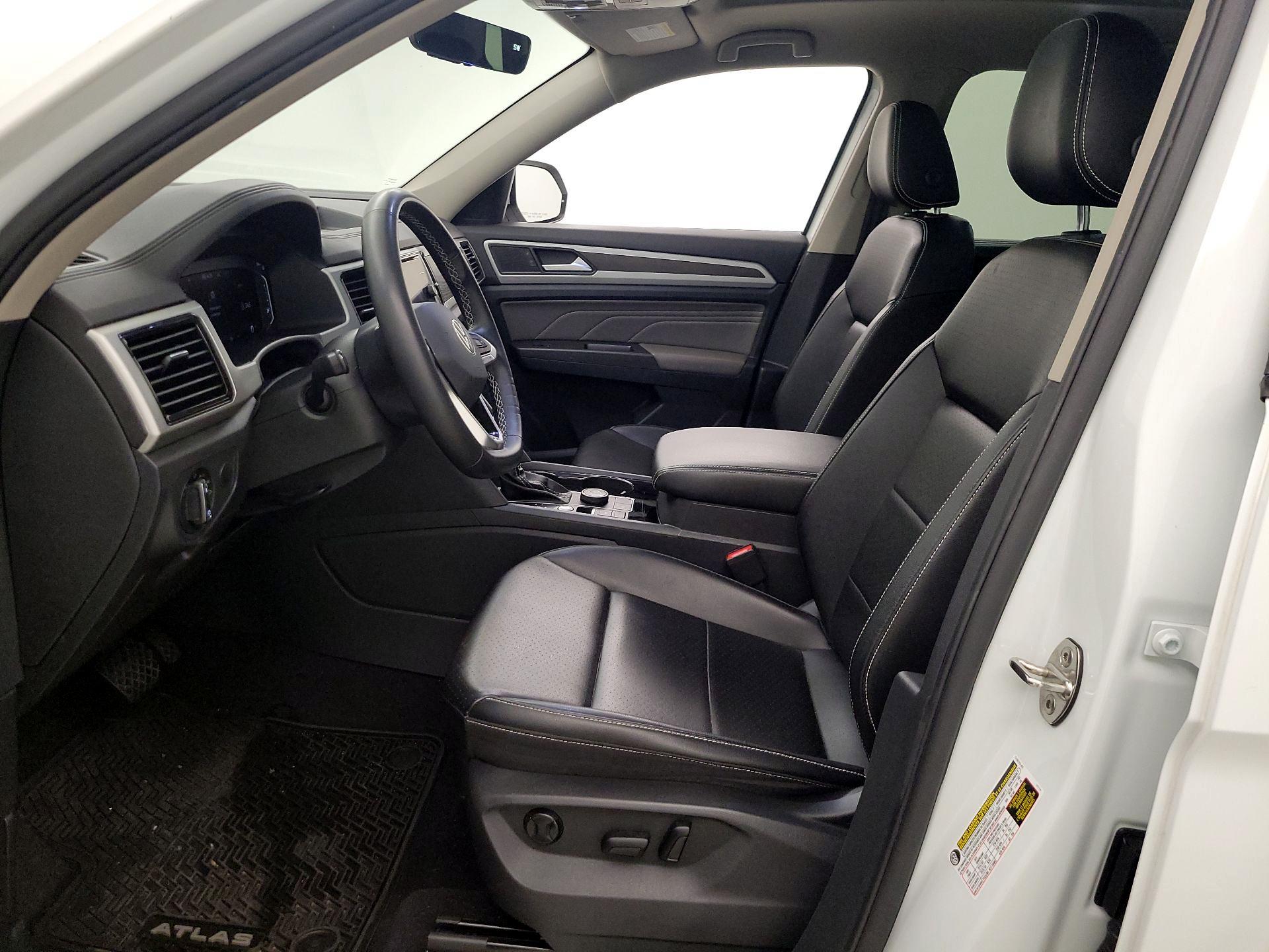 Thumbnail: 2022 Volkswagen Atlas - 11