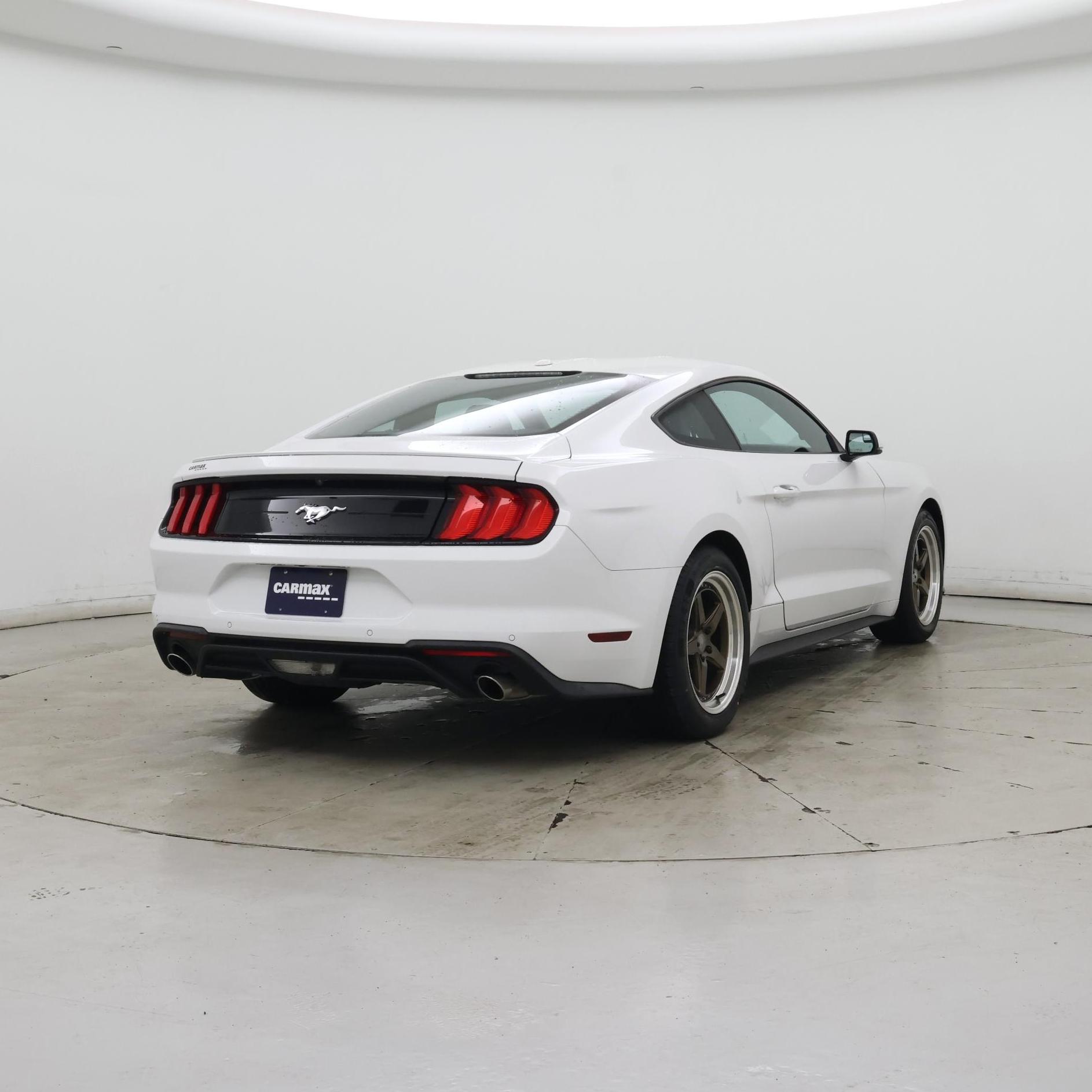 Thumbnail: 2020 Ford Mustang - 8