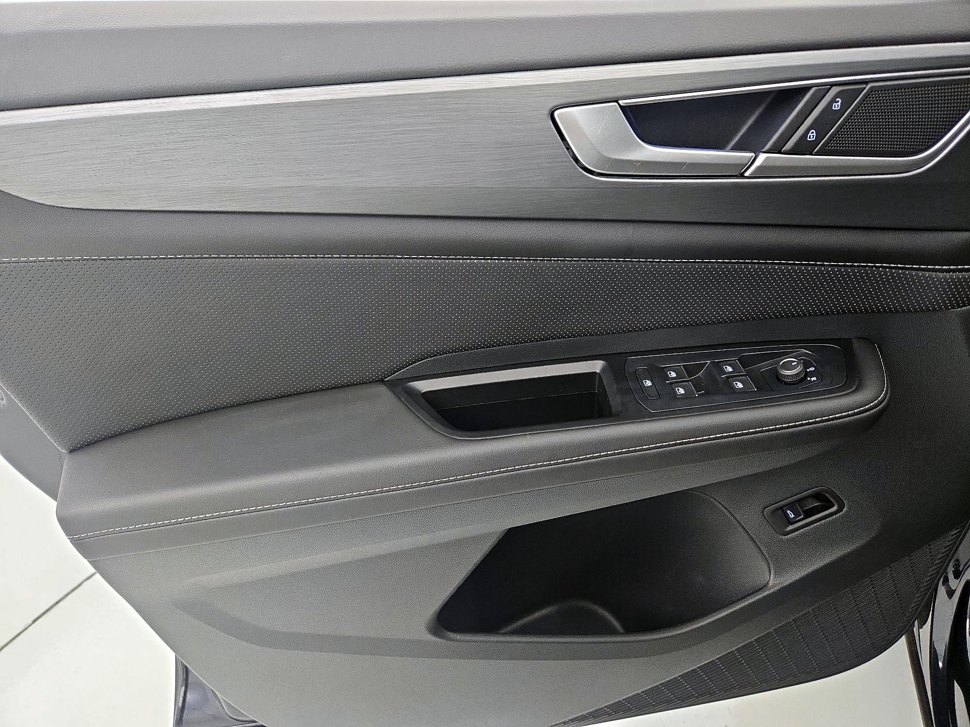 Thumbnail: 2025 Volkswagen Atlas - 12