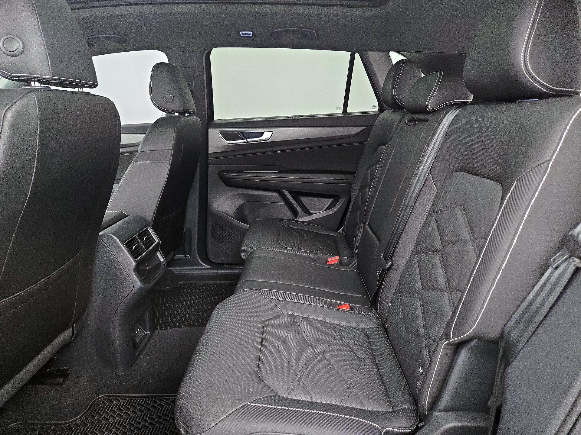 Thumbnail: 2025 Volkswagen Atlas - 20