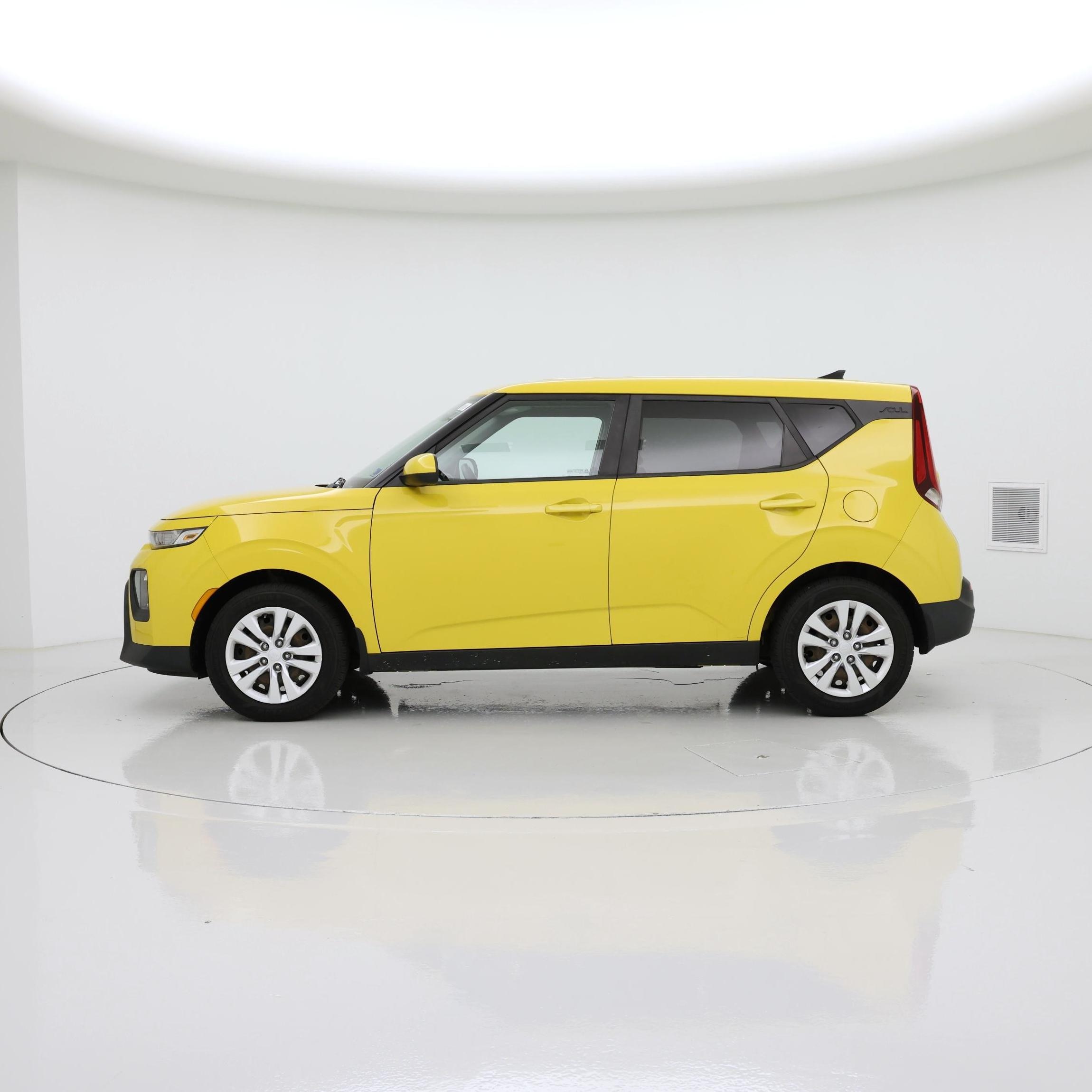 Thumbnail: 2020 Kia Soul - 3