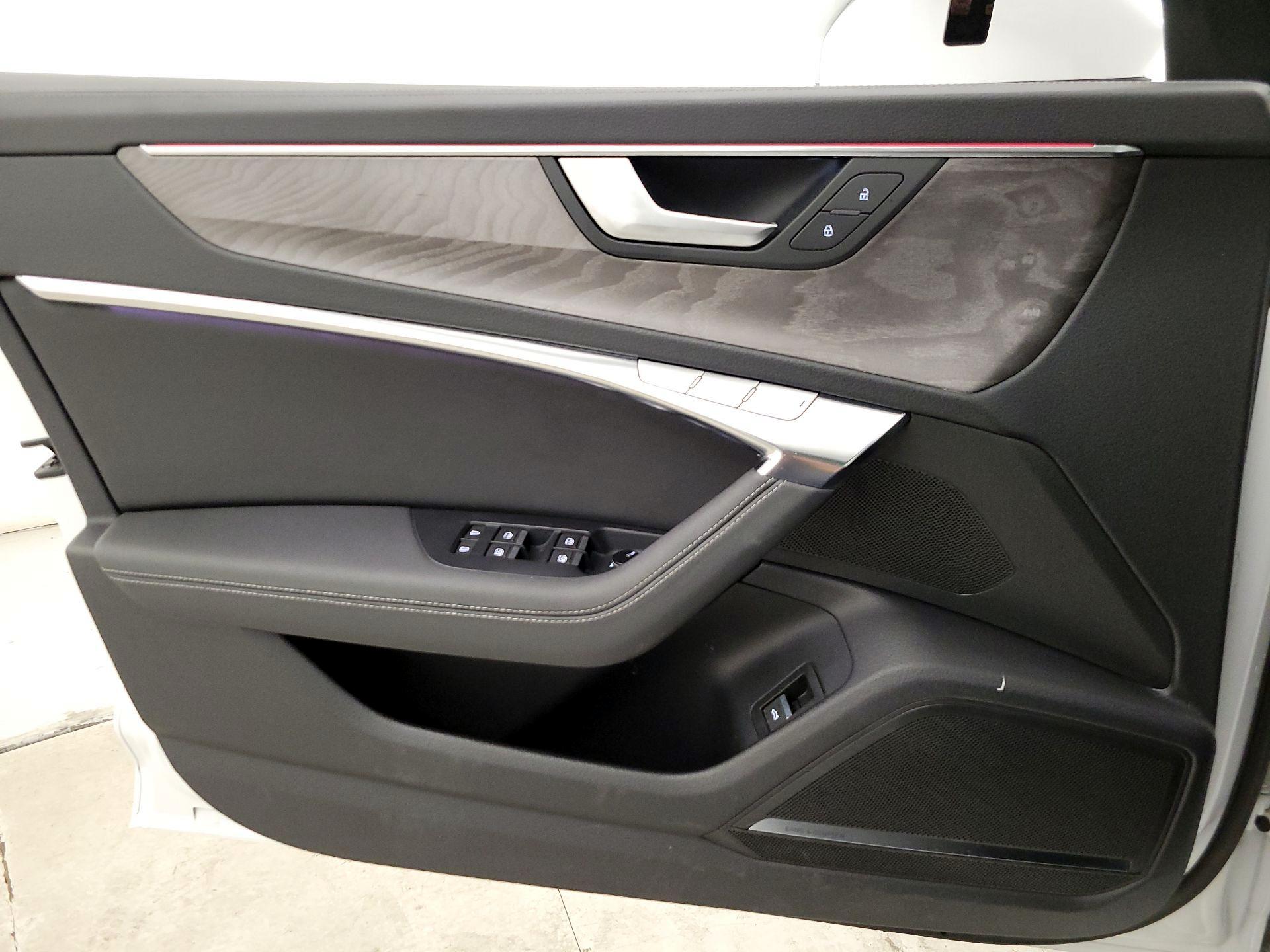Thumbnail: 2024 Audi A6 - 12