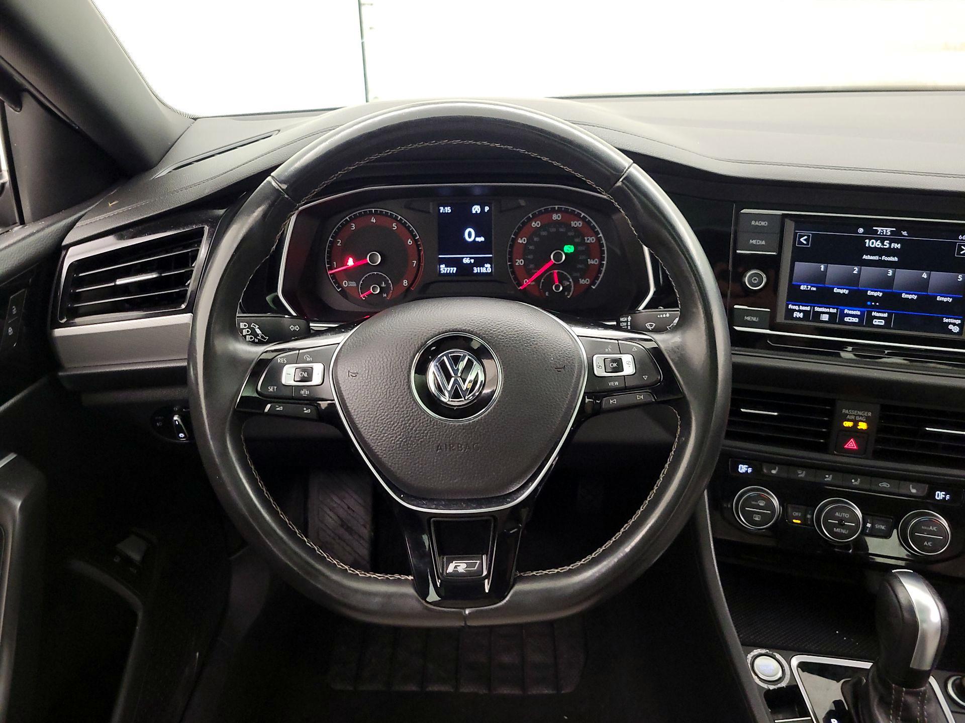 Thumbnail: 2021 Volkswagen Jetta - 10