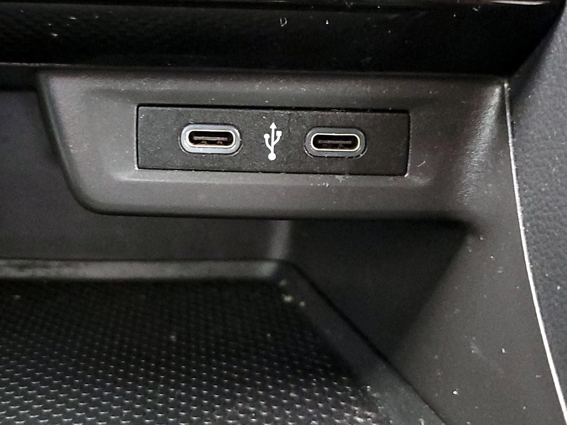 Thumbnail: 2021 Volkswagen Jetta - 18