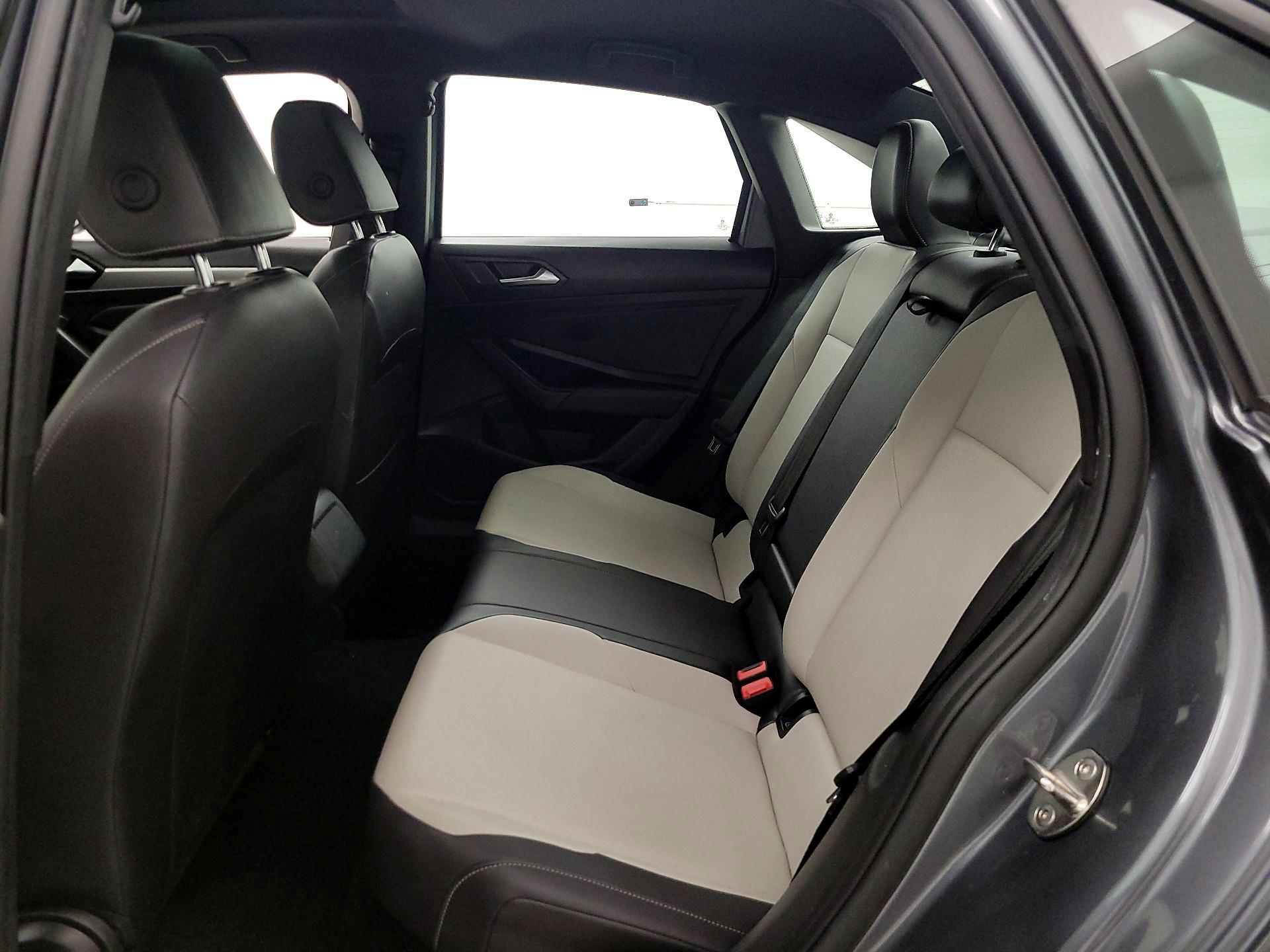 Thumbnail: 2021 Volkswagen Jetta - 20