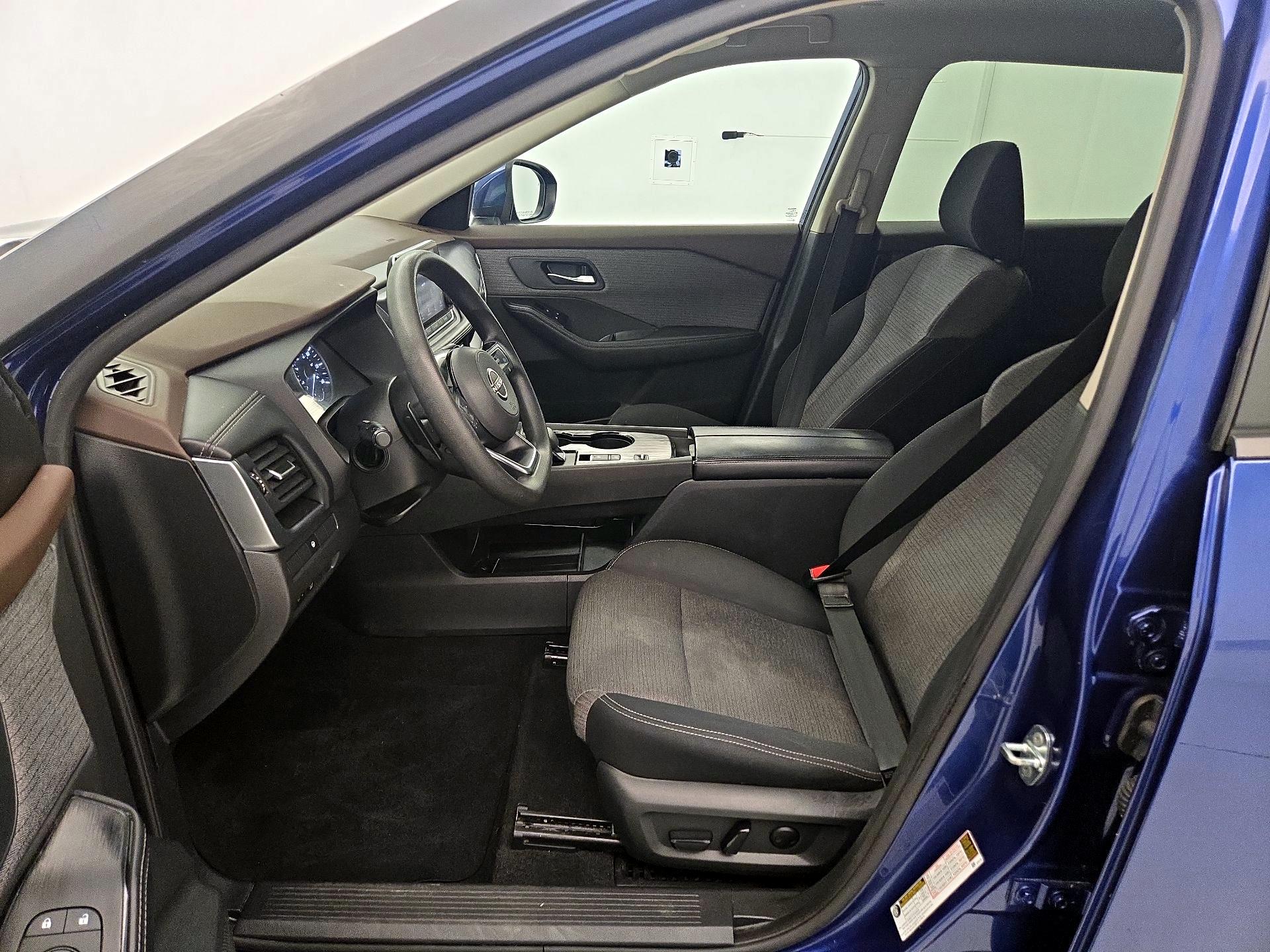 Thumbnail: 2023 Nissan Rogue - 11