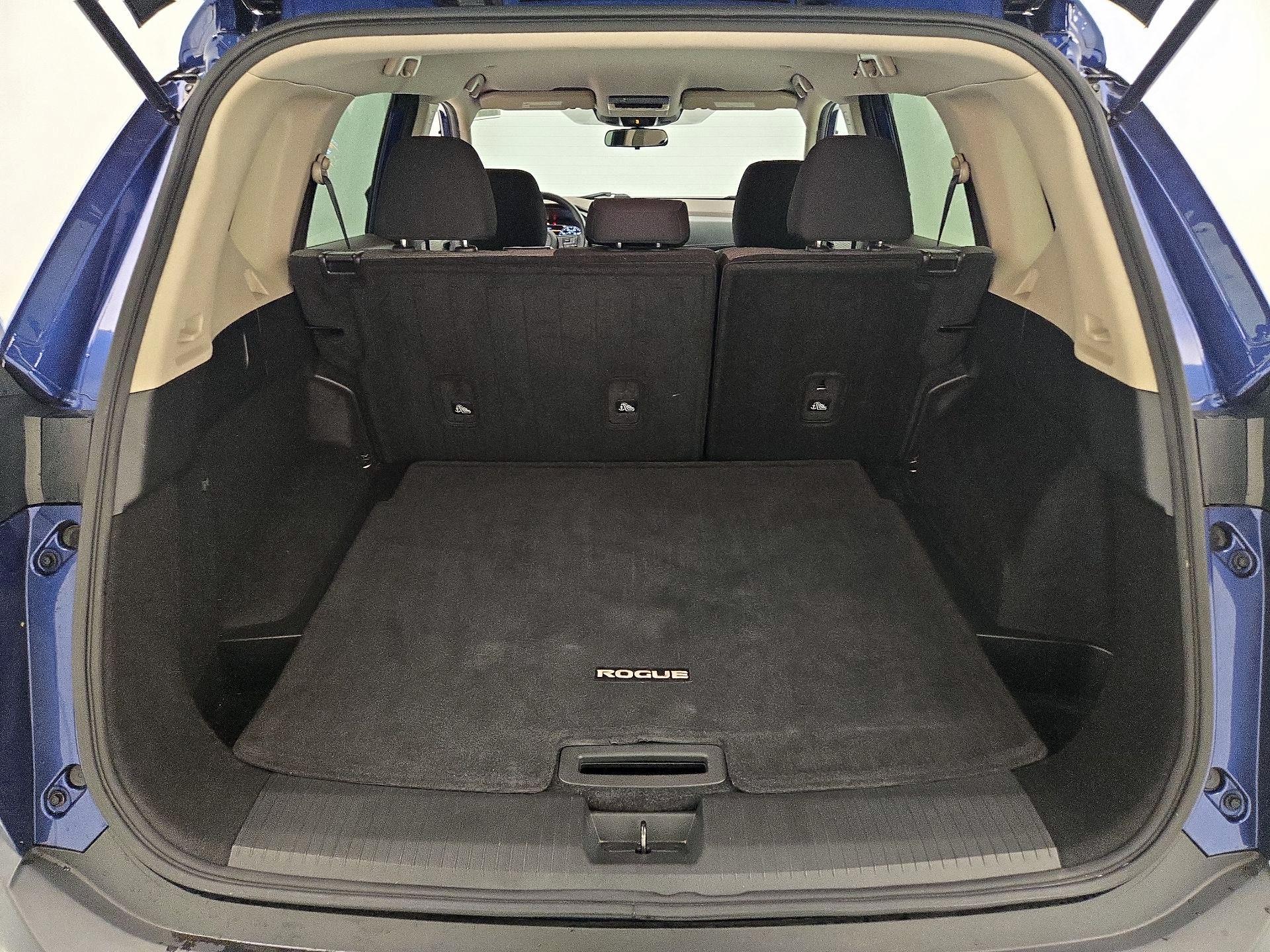 Thumbnail: 2023 Nissan Rogue - 20