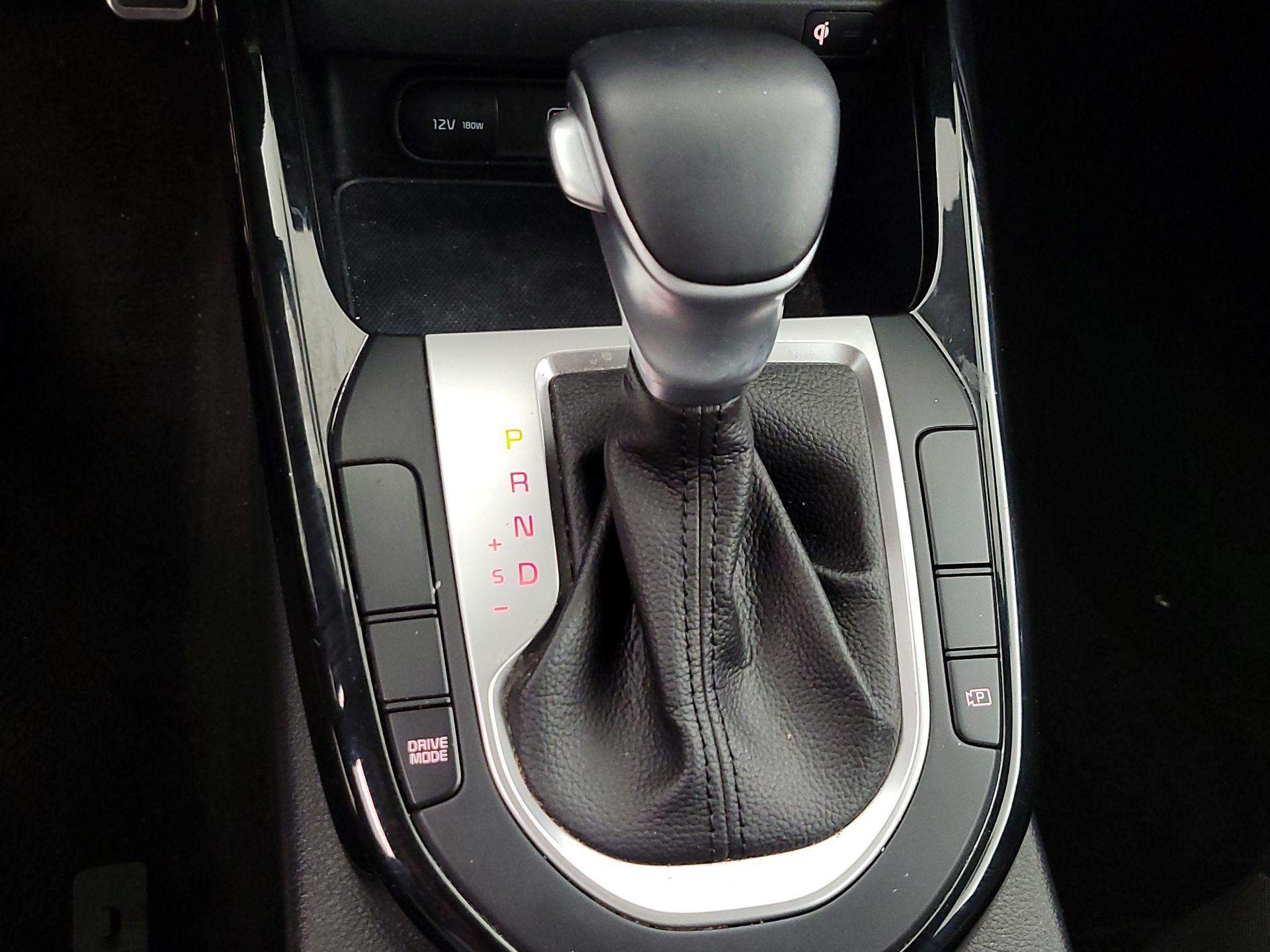 Thumbnail: 2022 Kia Forte - 18