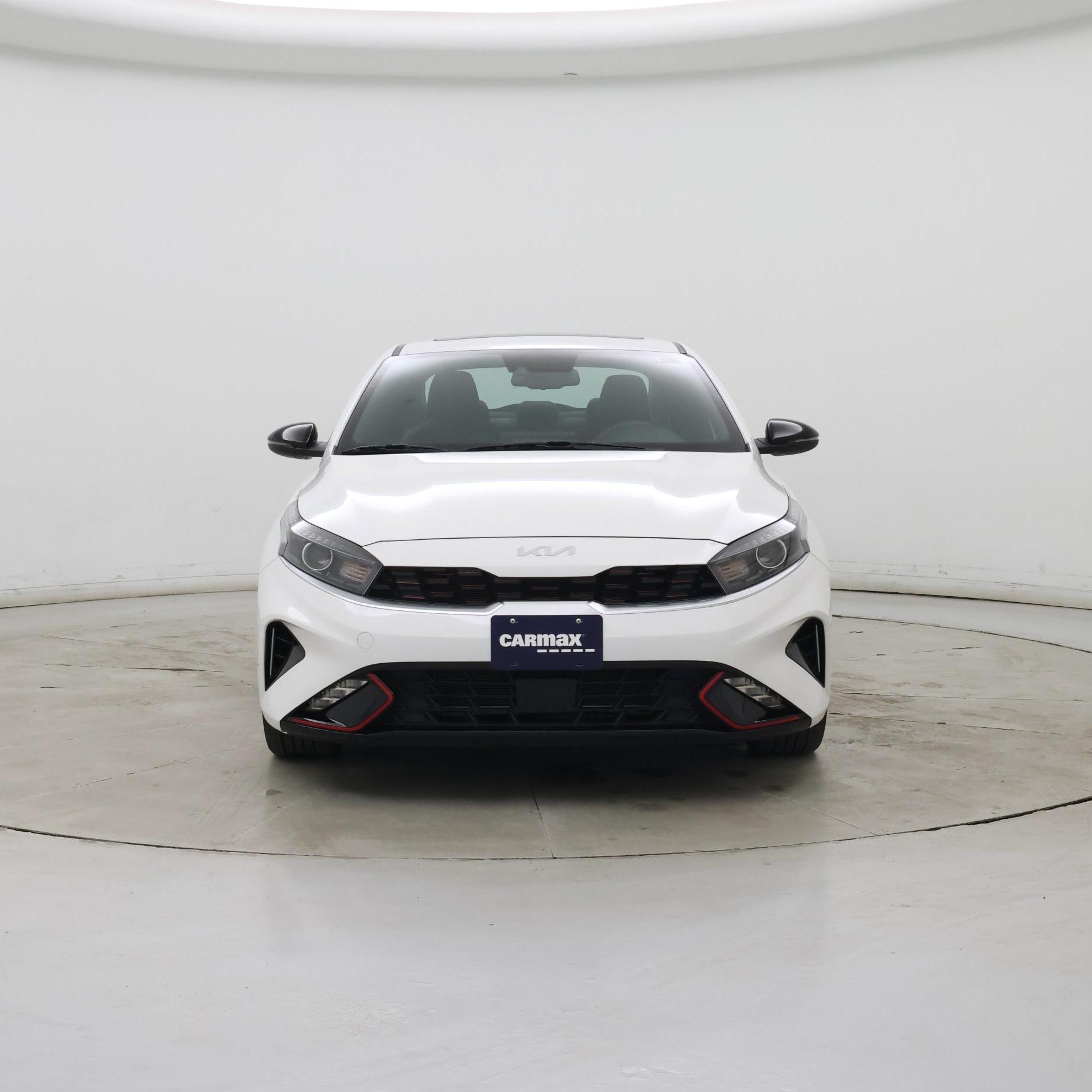 Thumbnail: 2022 Kia Forte - 5