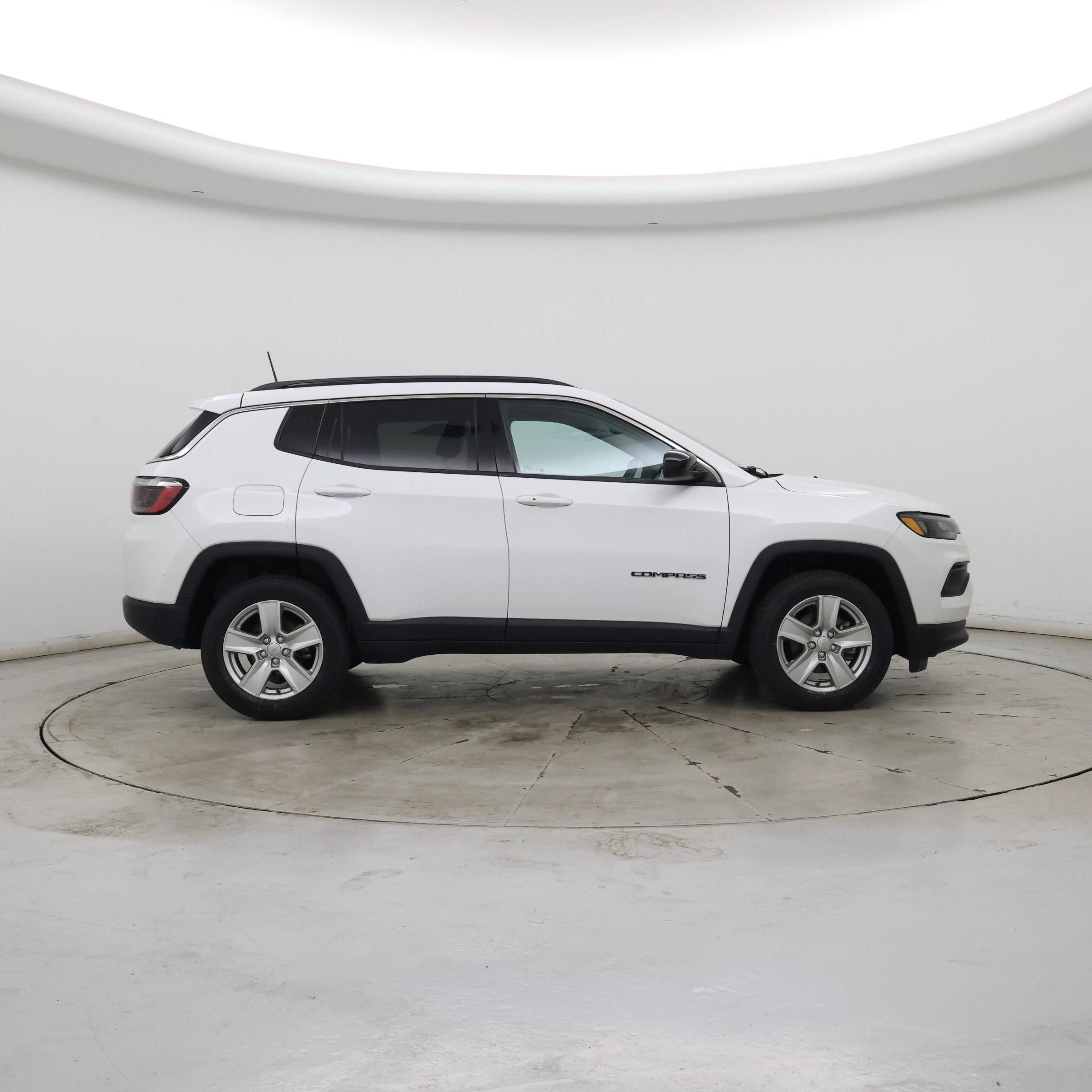 Thumbnail: 2022 Jeep Compass - 7
