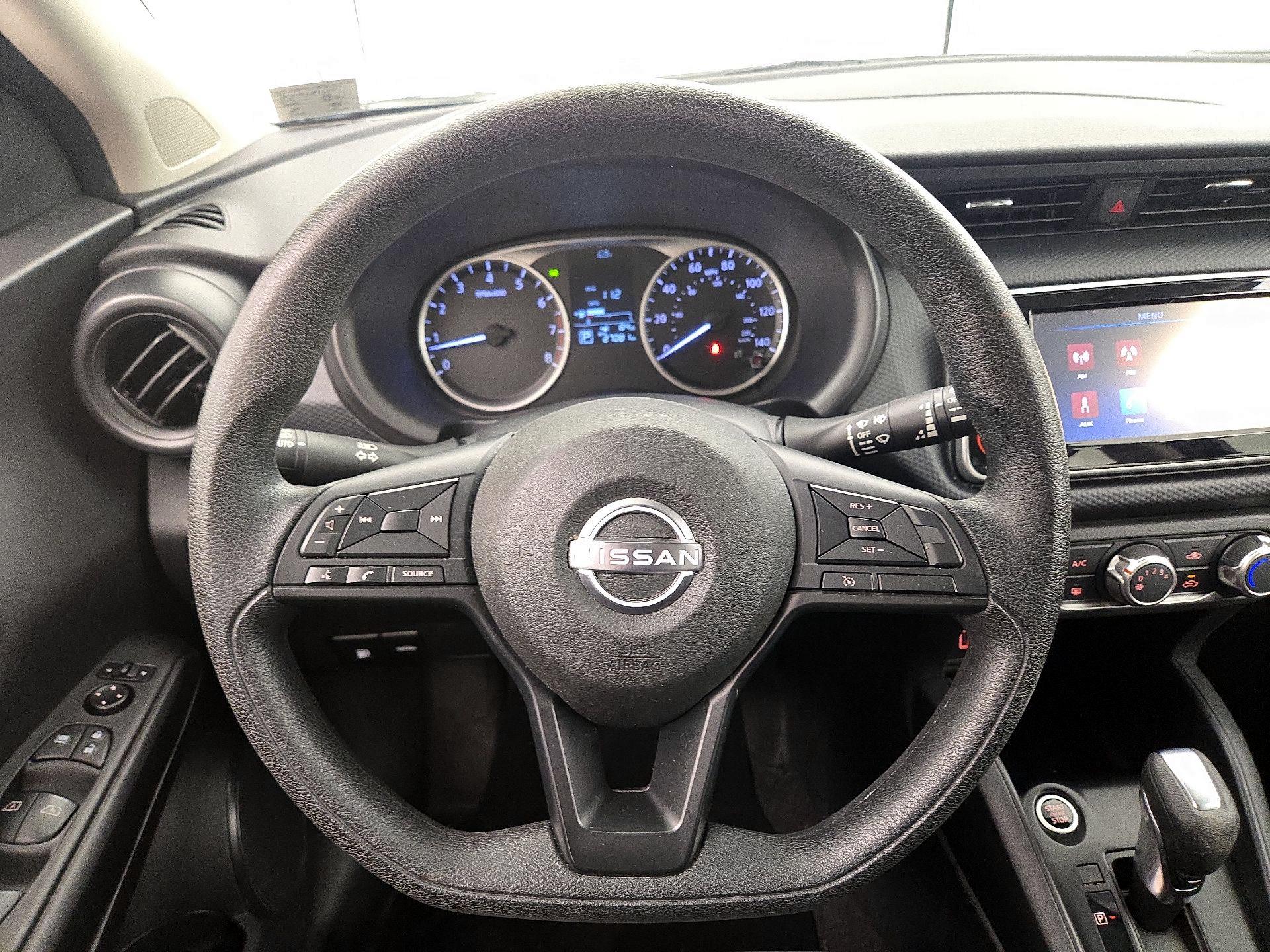 Thumbnail: 2023 Nissan Kicks - 10