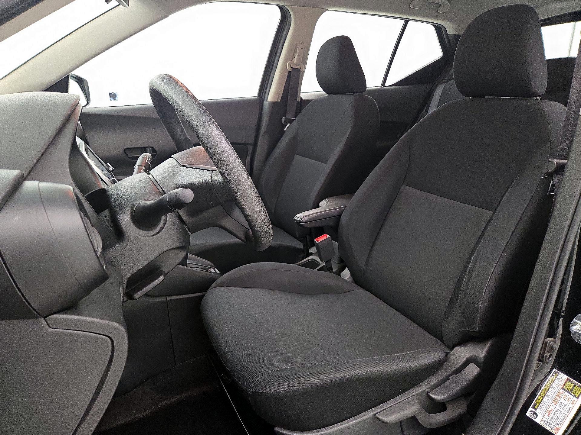 Thumbnail: 2023 Nissan Kicks - 11