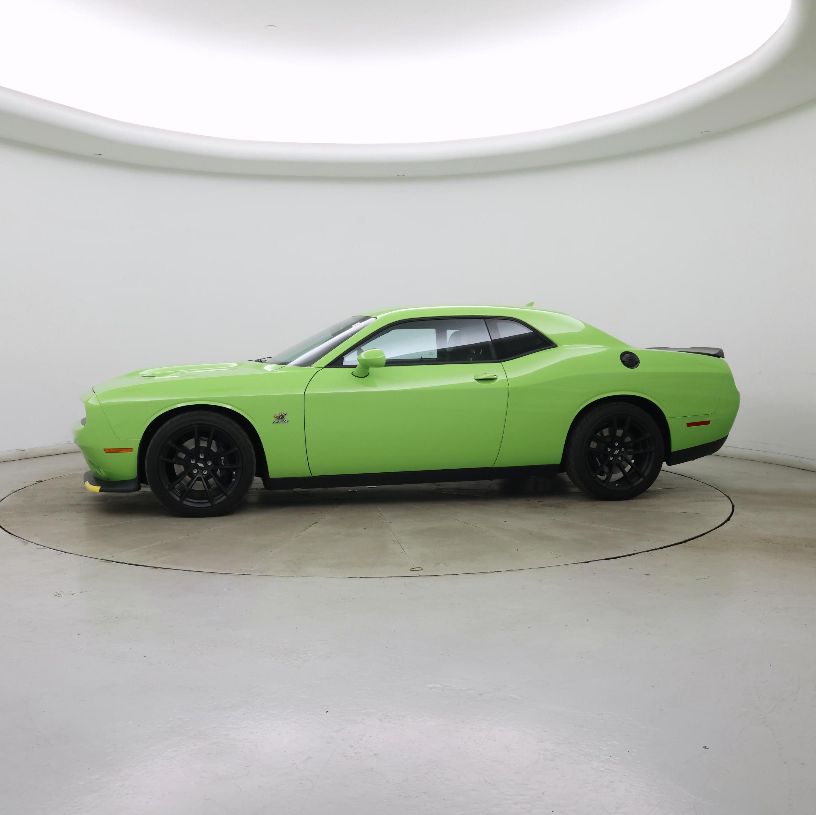 Thumbnail: 2023 Dodge Challenger - 3