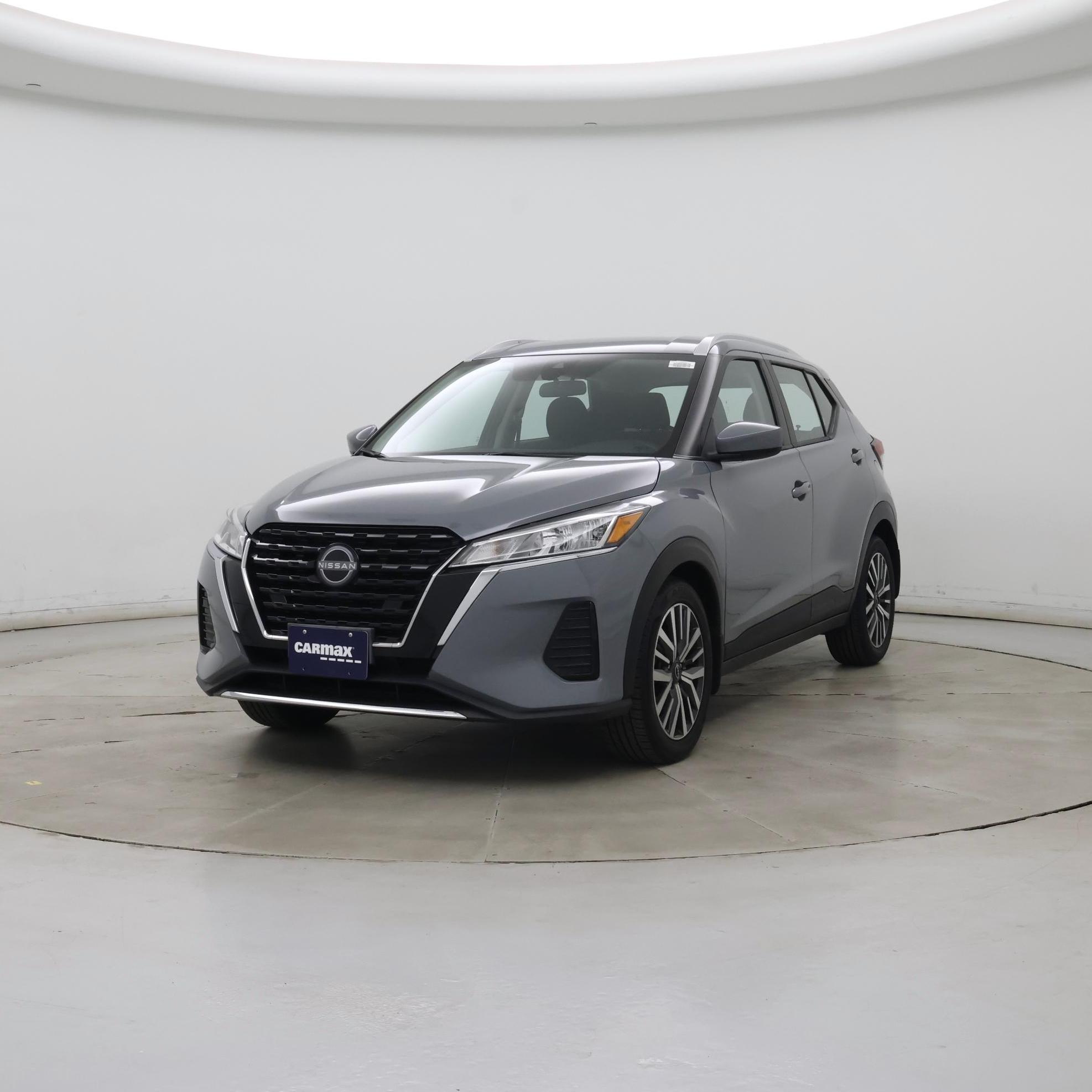 Thumbnail: 2023 Nissan Kicks - 4