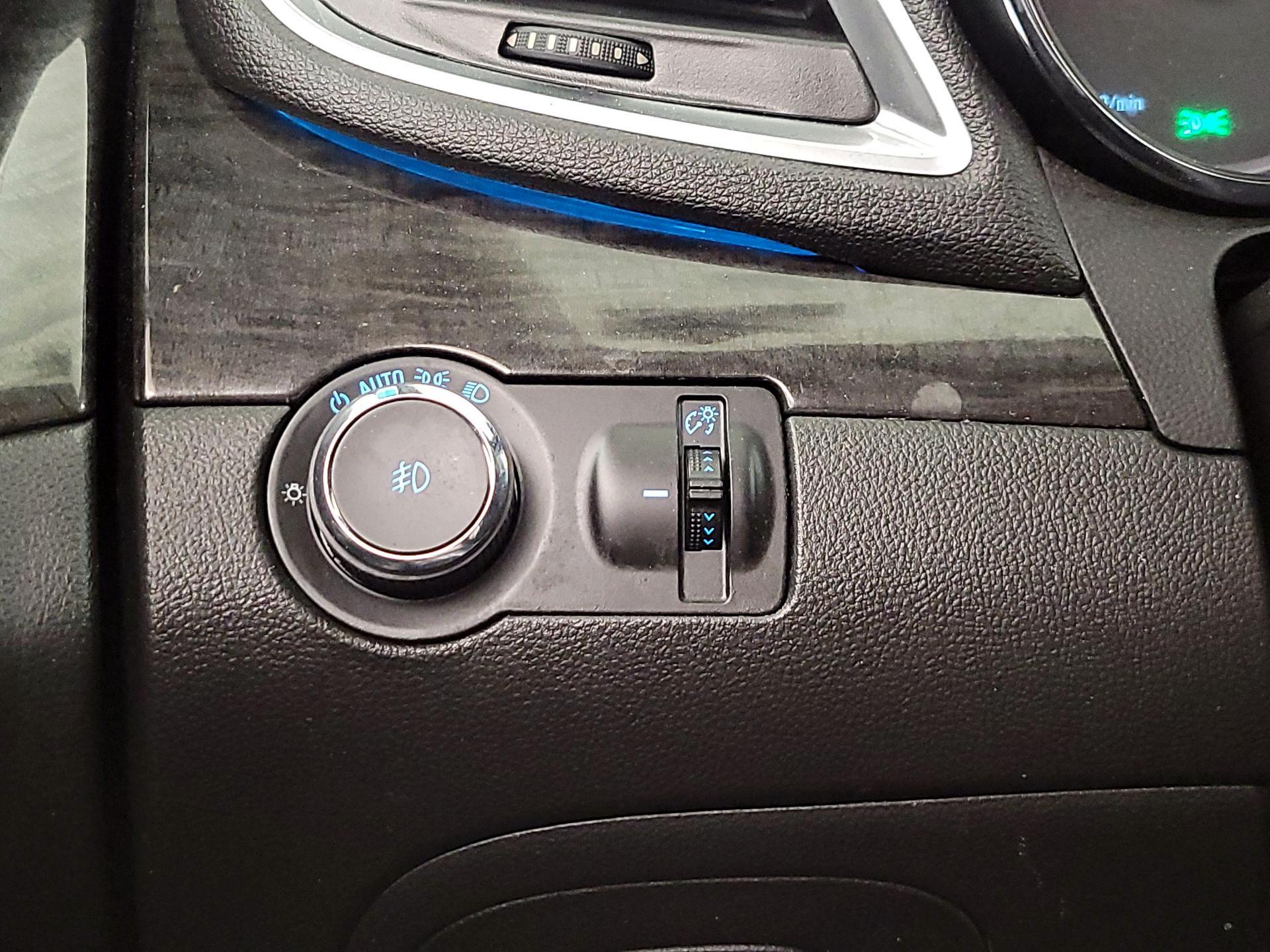 Thumbnail: 2016 Buick Encore - 13