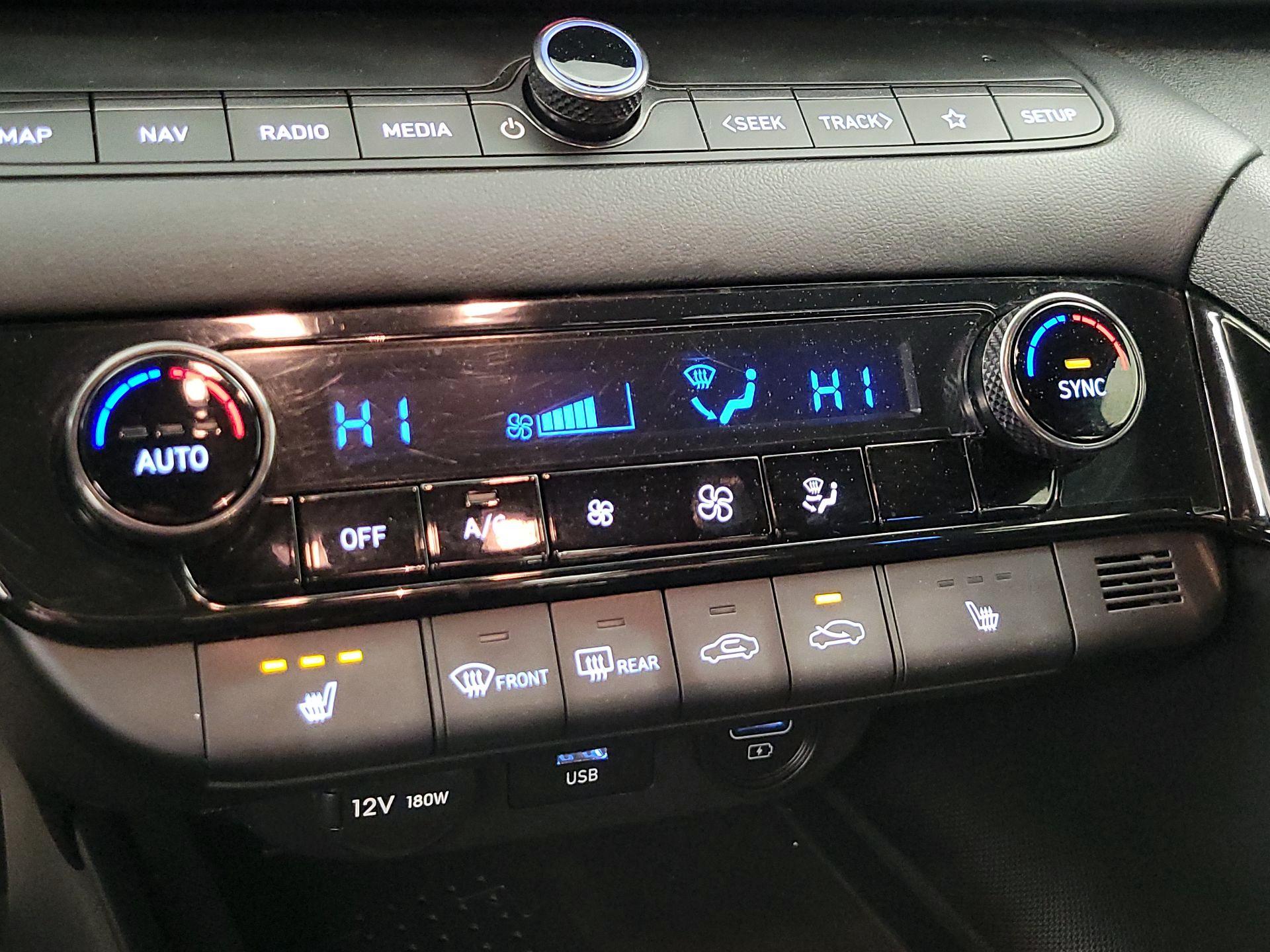 Thumbnail: 2022 Hyundai Elantra - 16