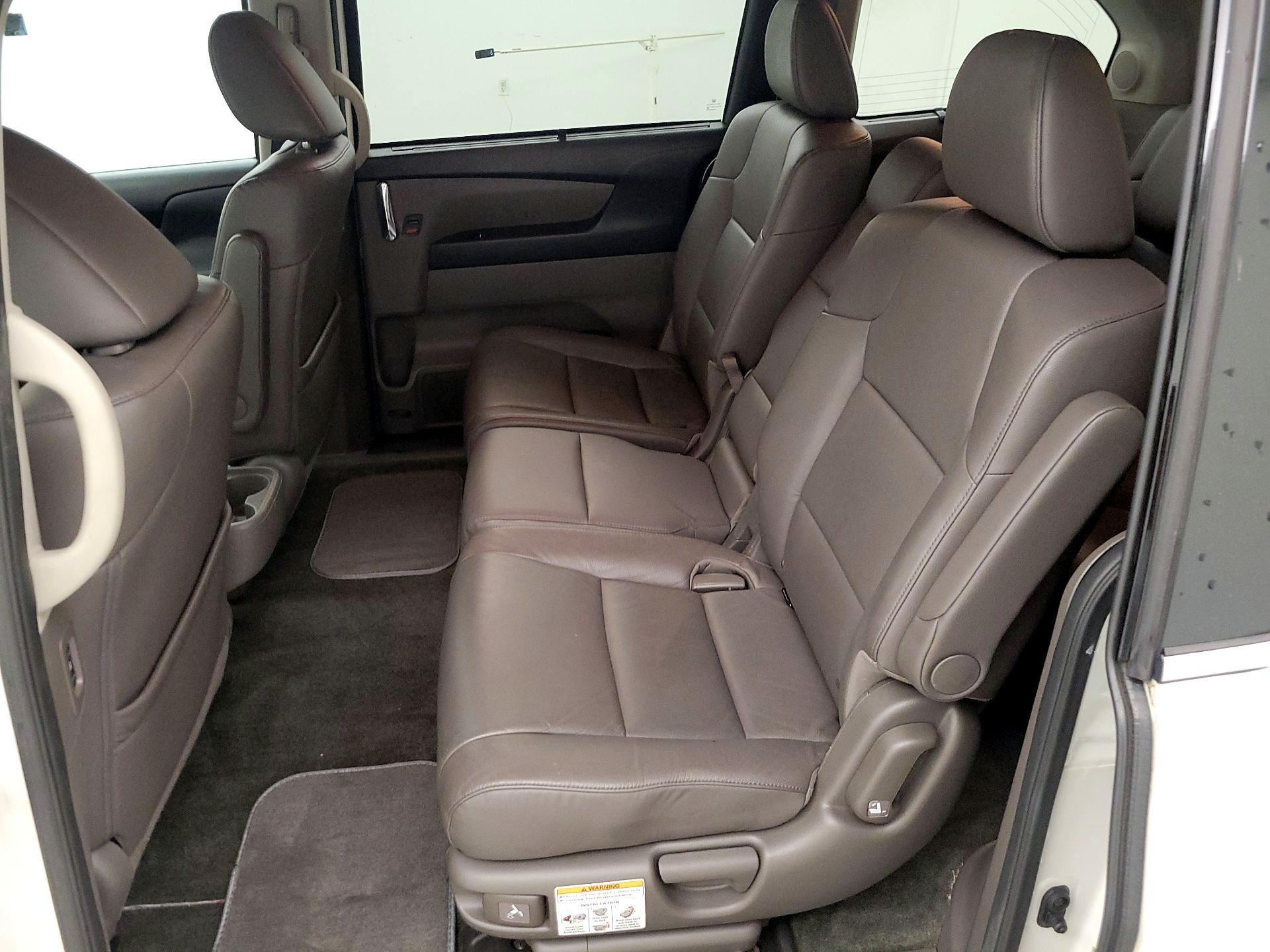 Thumbnail: 2016 Honda Odyssey - 18