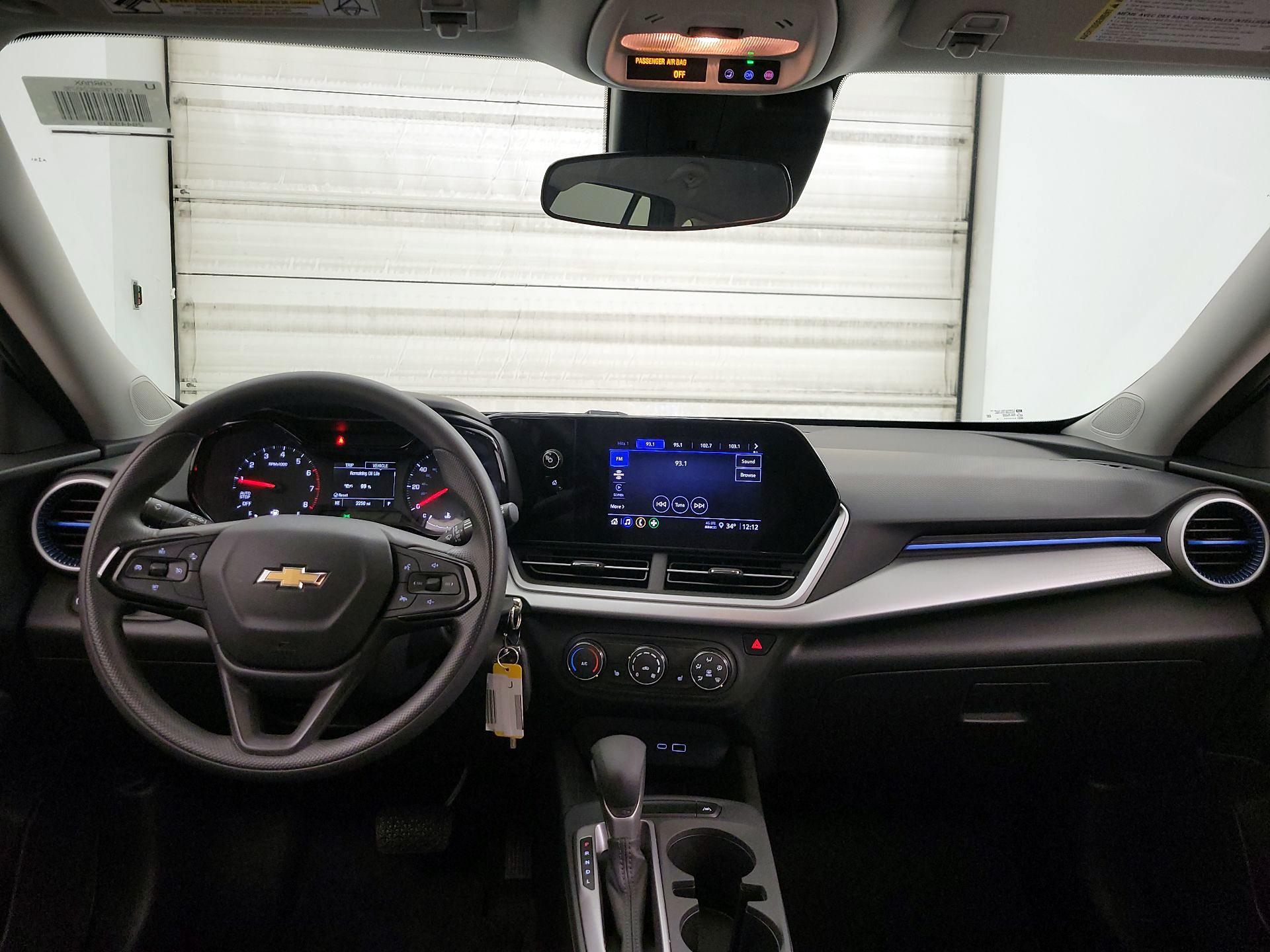 Thumbnail: 2024 Chevrolet Trax - 9