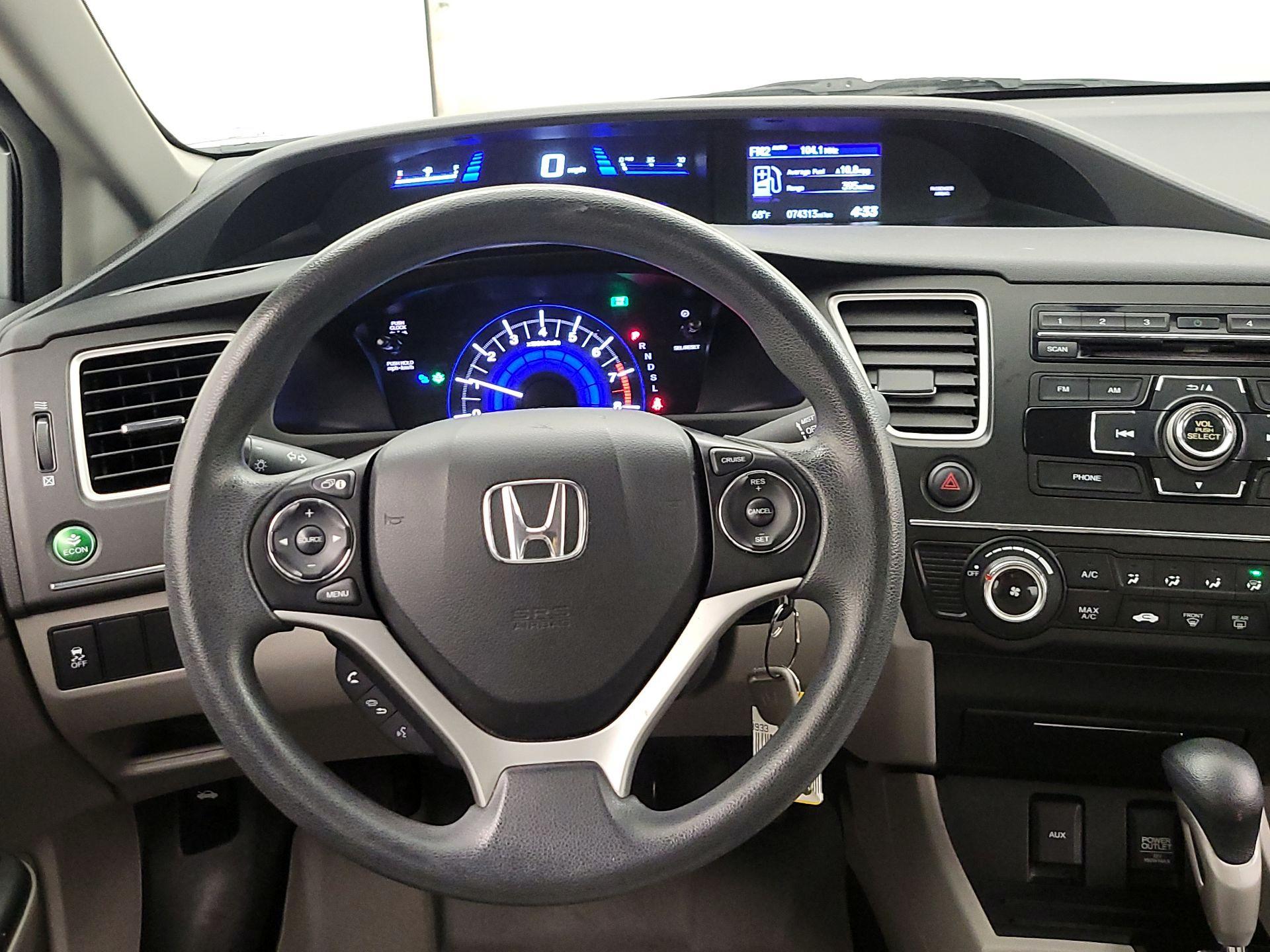 Thumbnail: 2015 Honda Civic - 10