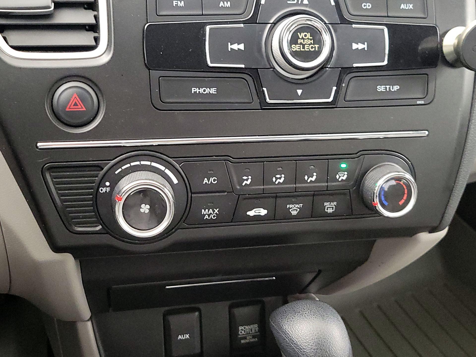 Thumbnail: 2015 Honda Civic - 16