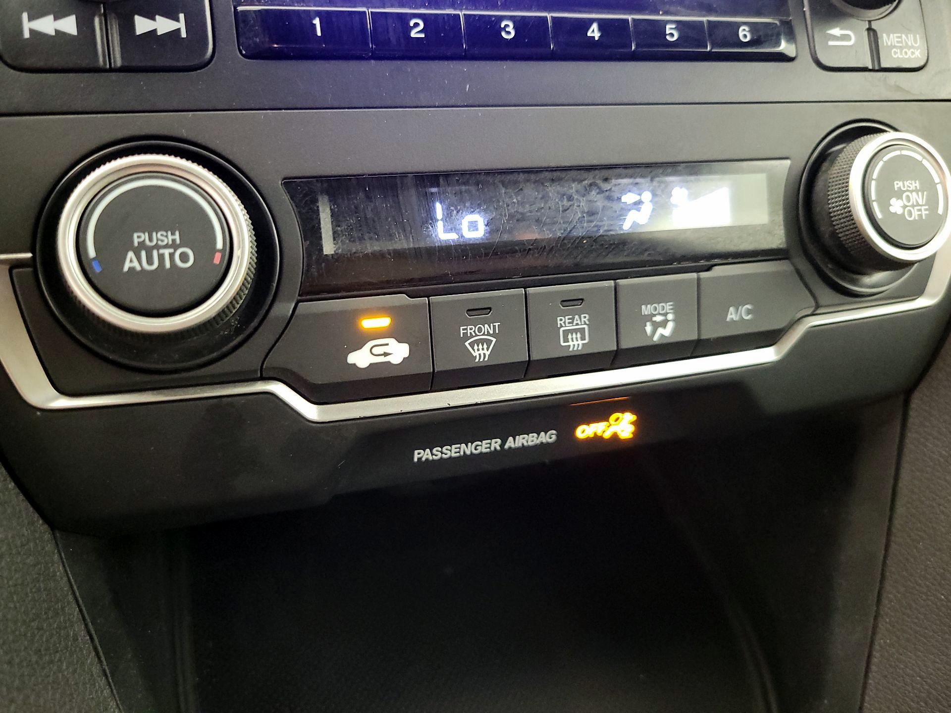 Thumbnail: 2018 Honda Civic - 16