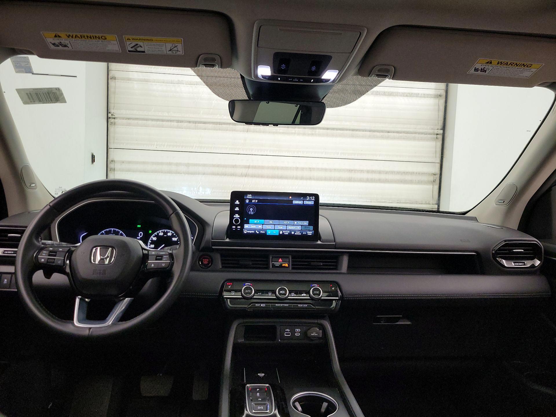 Thumbnail: 2023 Honda Pilot - 9