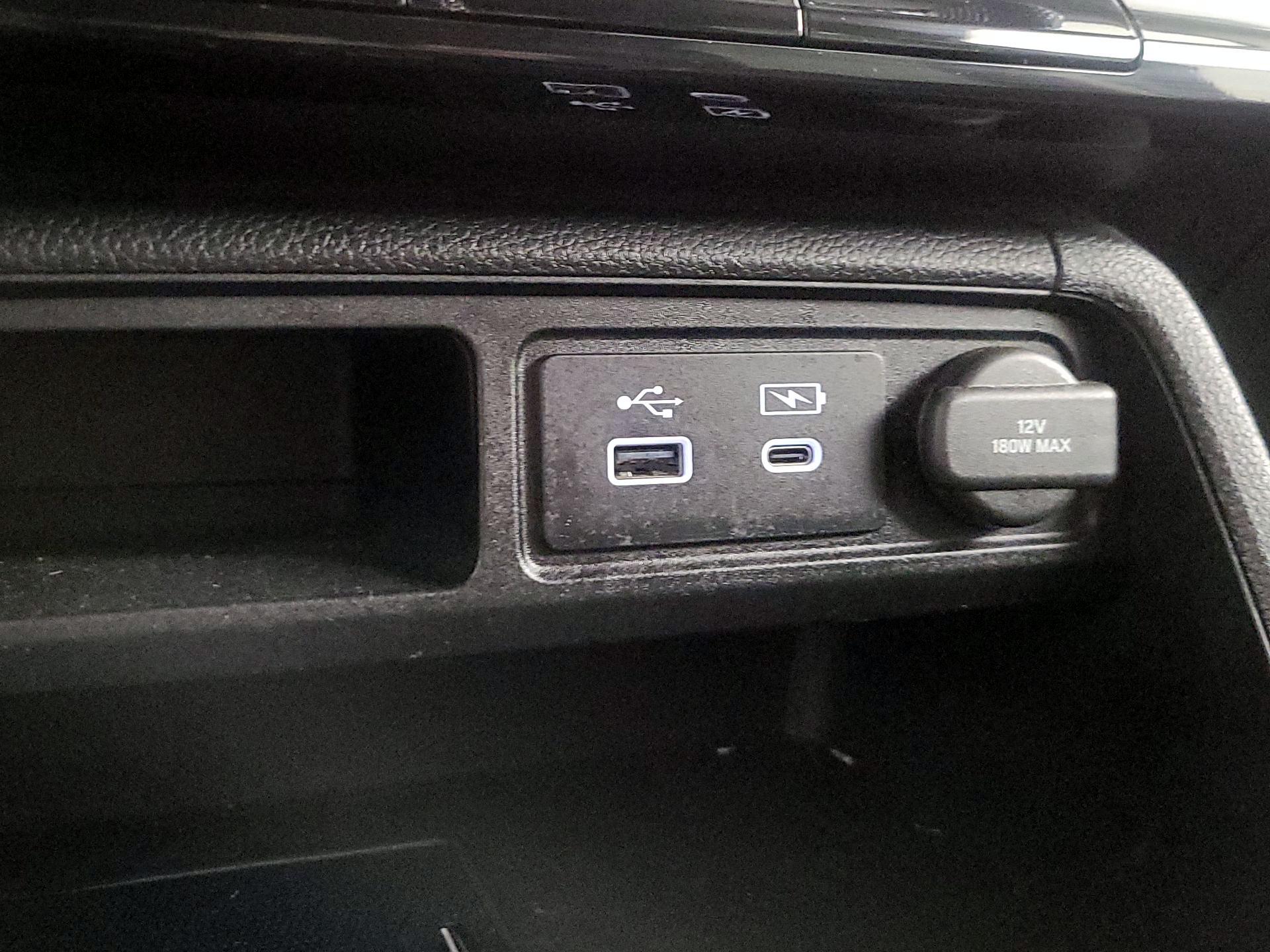 Thumbnail: 2023 Honda Pilot - 18