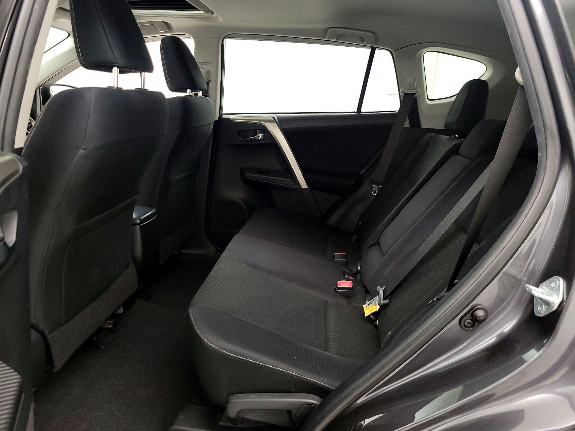 Thumbnail: 2014 Toyota RAV4 - 20